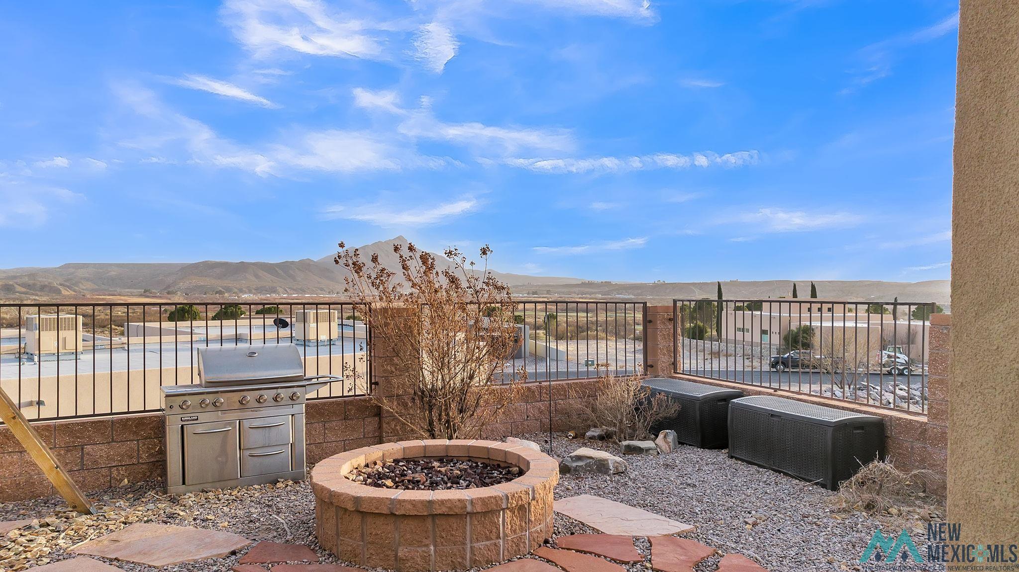 206 Tierra Verde Circle, Elephant Butte, Texas image 4