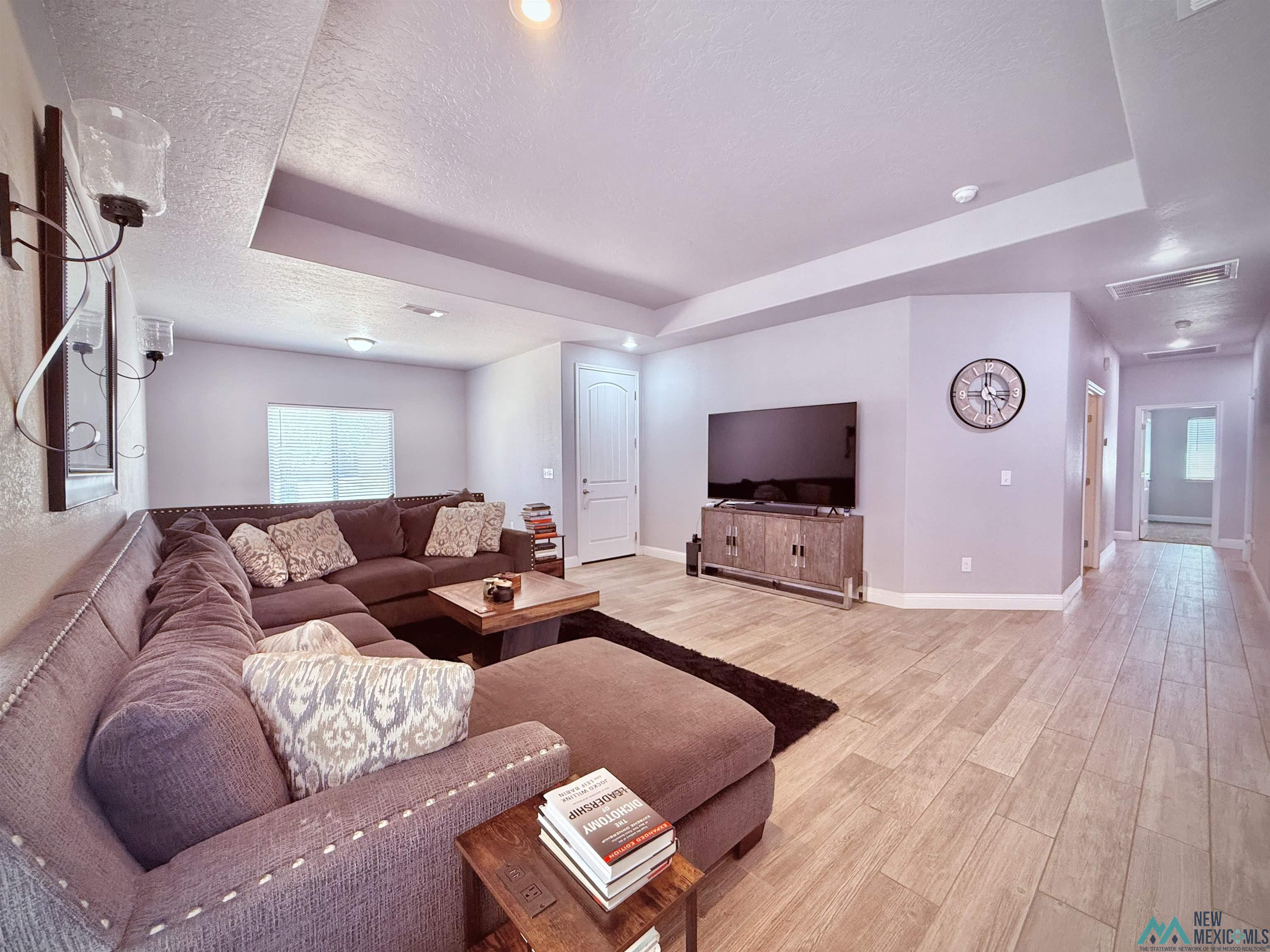 1825 N Orchid Drive, Hobbs, Texas image 3