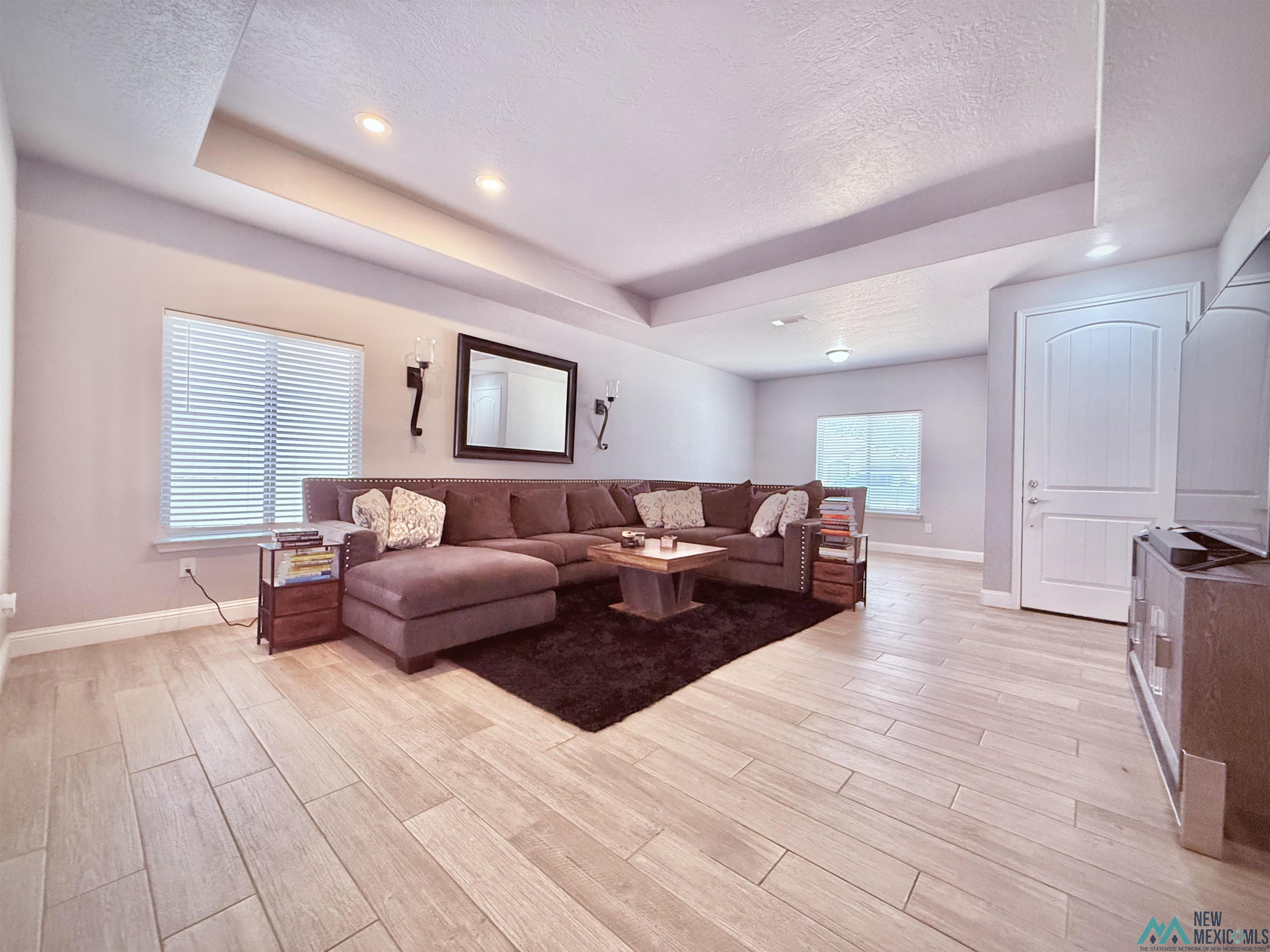 1825 N Orchid Drive, Hobbs, Texas image 2