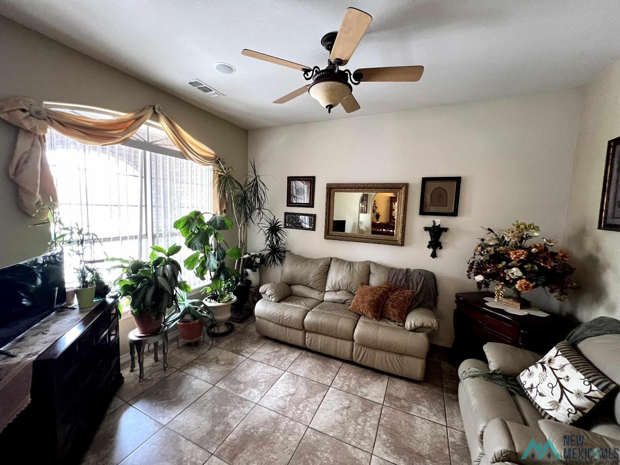 803 Barnett Dr, Roswell, Texas image 3