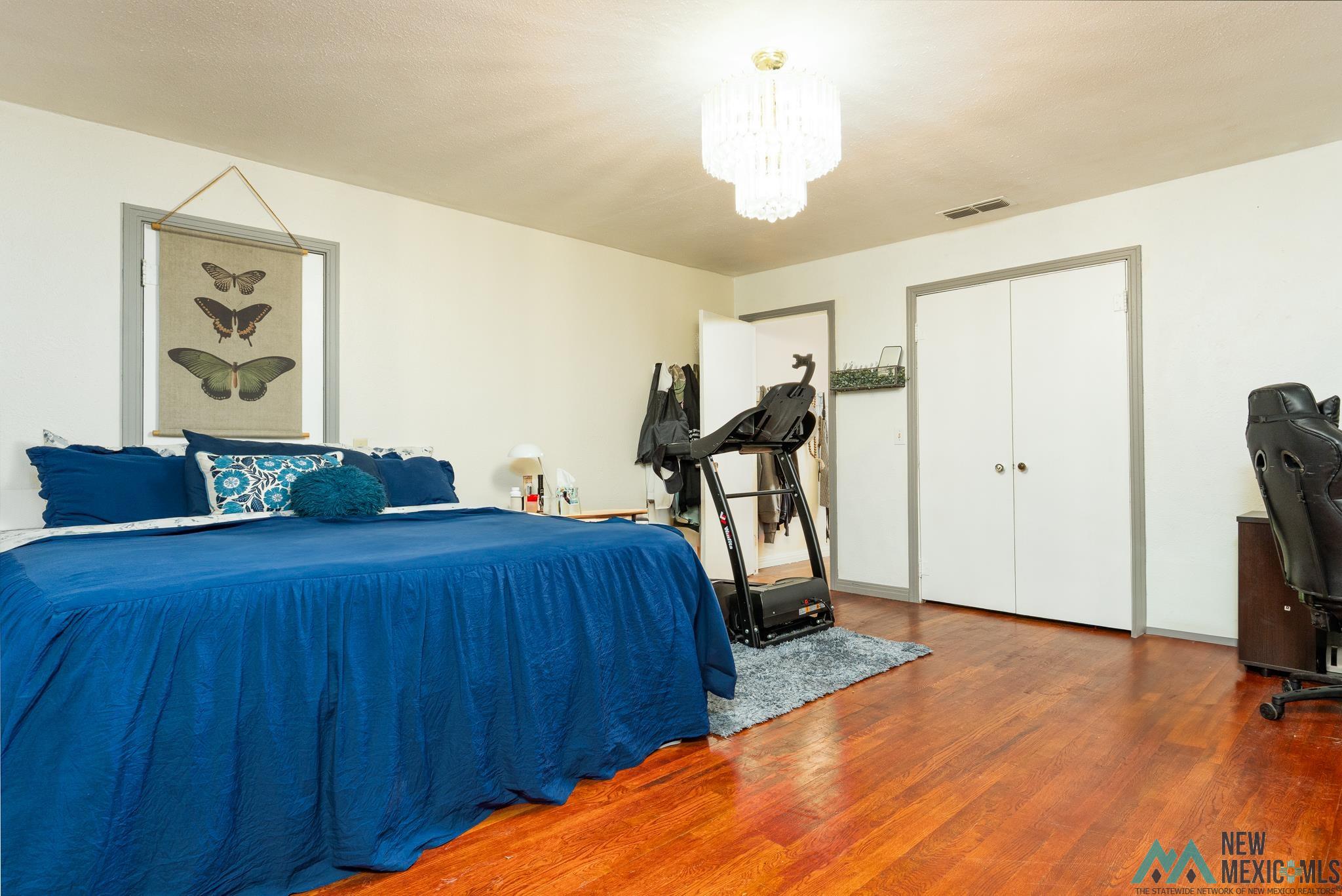 Portales, New Mexico 88130, United States, 3 Bedrooms Bedrooms, ,3 BathroomsBathrooms,Residential,Active,186765