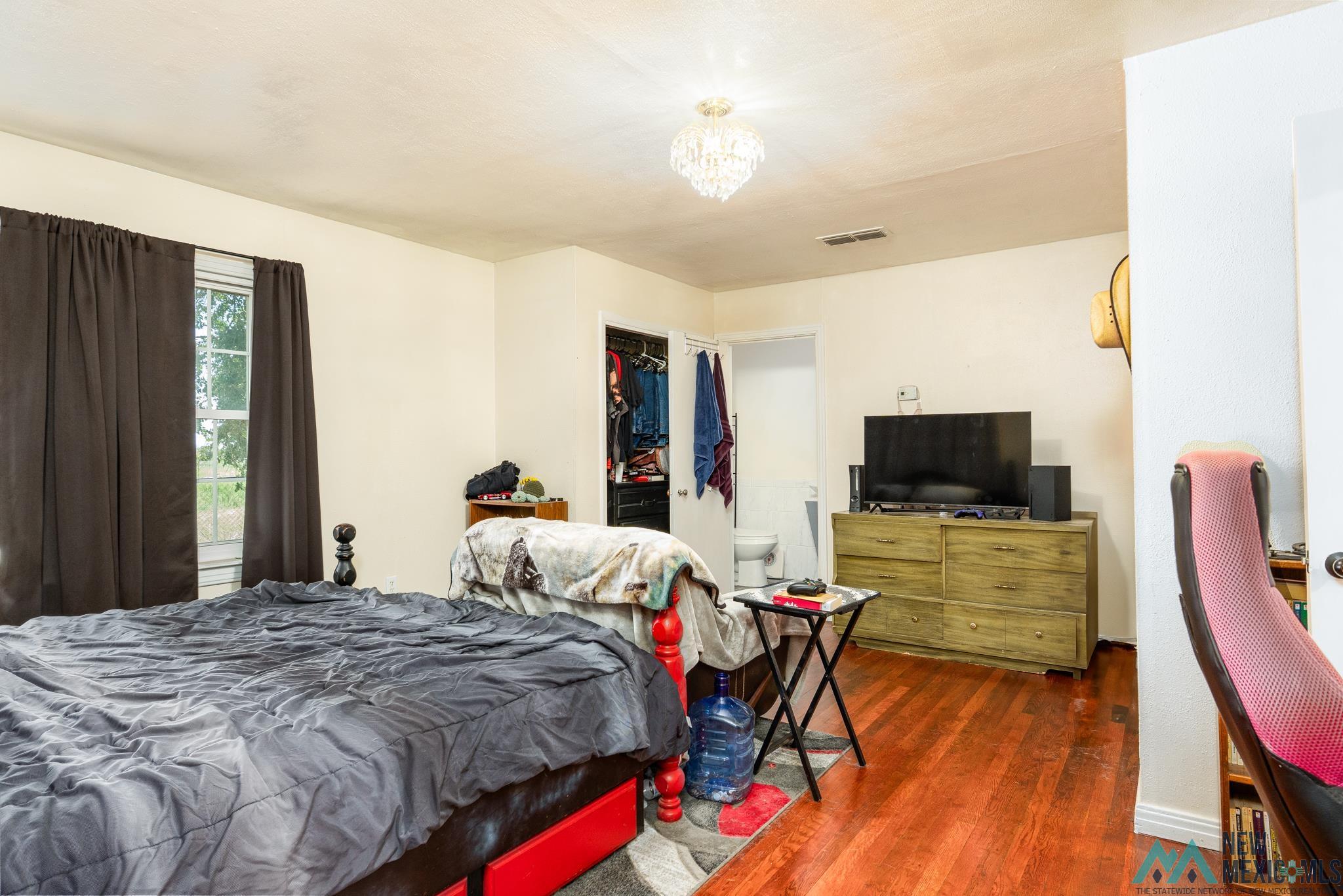 Portales, New Mexico 88130, United States, 3 Bedrooms Bedrooms, ,3 BathroomsBathrooms,Residential,Active,186765