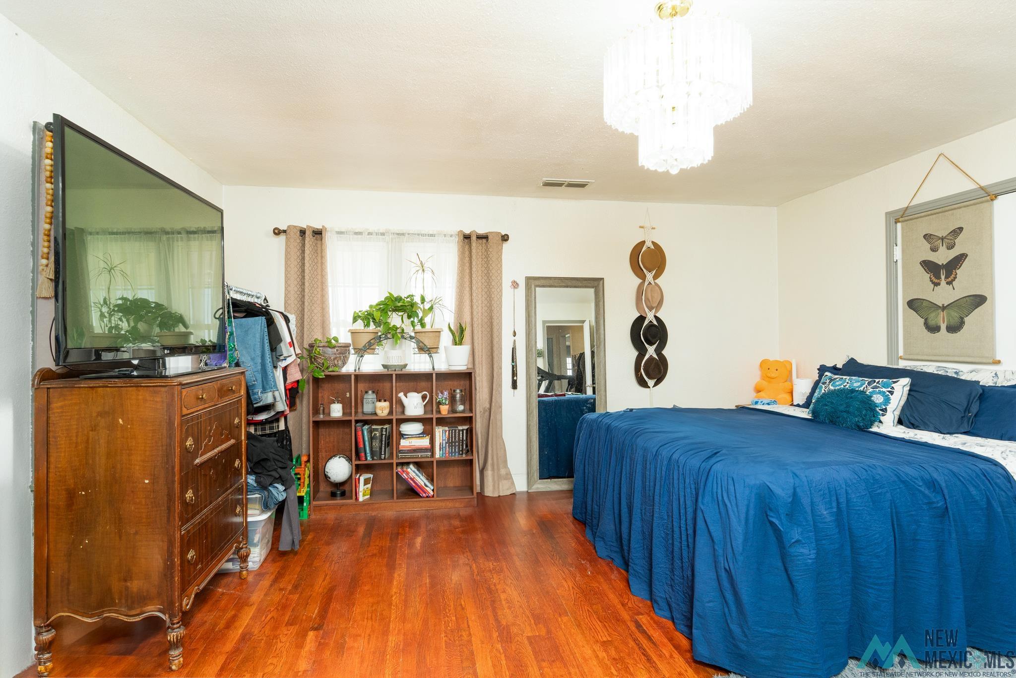 Portales, New Mexico 88130, United States, 3 Bedrooms Bedrooms, ,3 BathroomsBathrooms,Residential,Active,186765