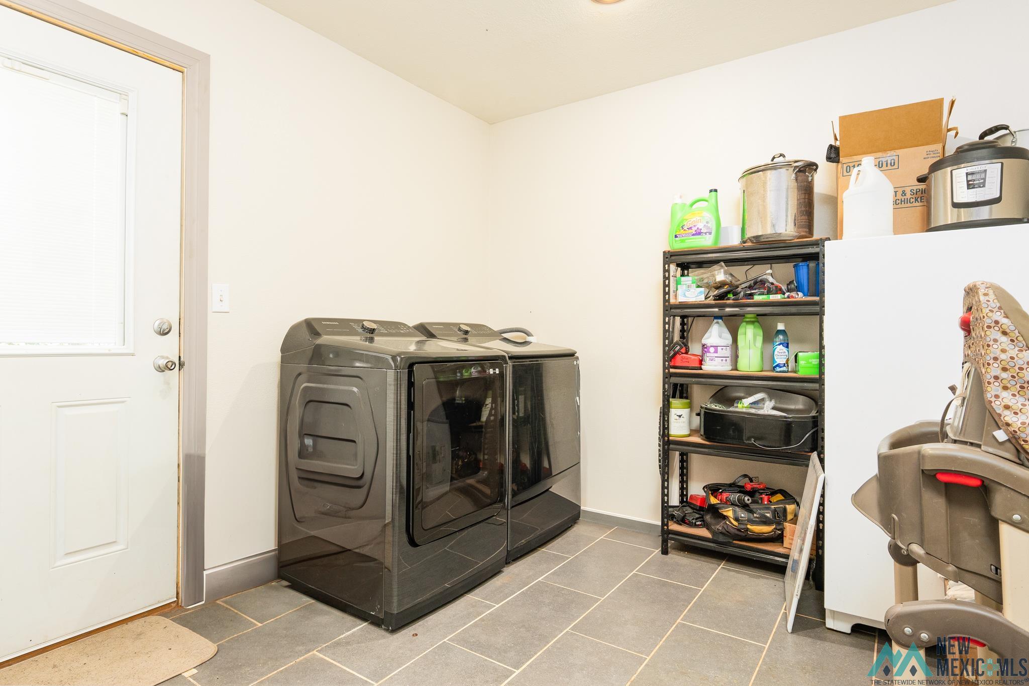 Portales, New Mexico 88130, United States, 3 Bedrooms Bedrooms, ,3 BathroomsBathrooms,Residential,Active,186765