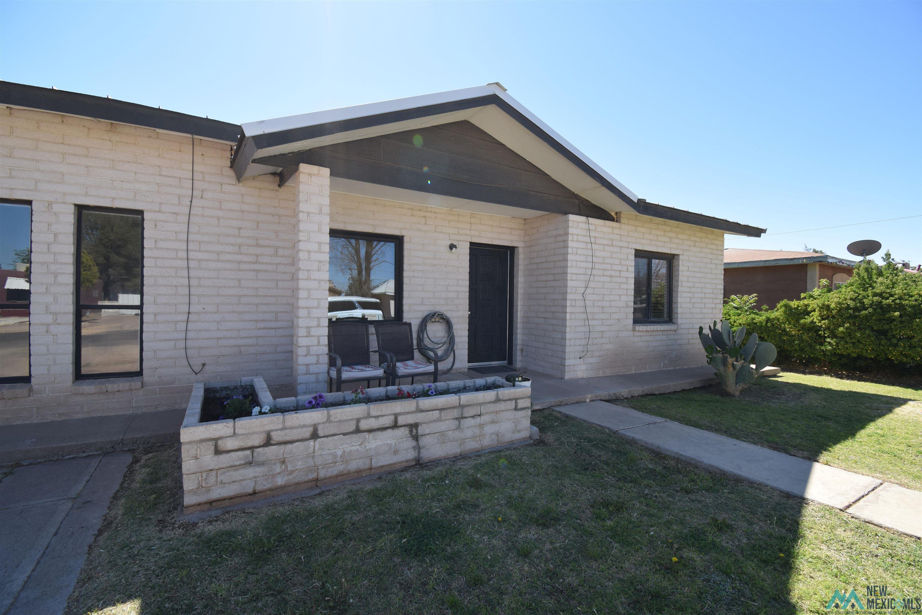 919 Blue Bonnet Dr, Deming, Texas image 4