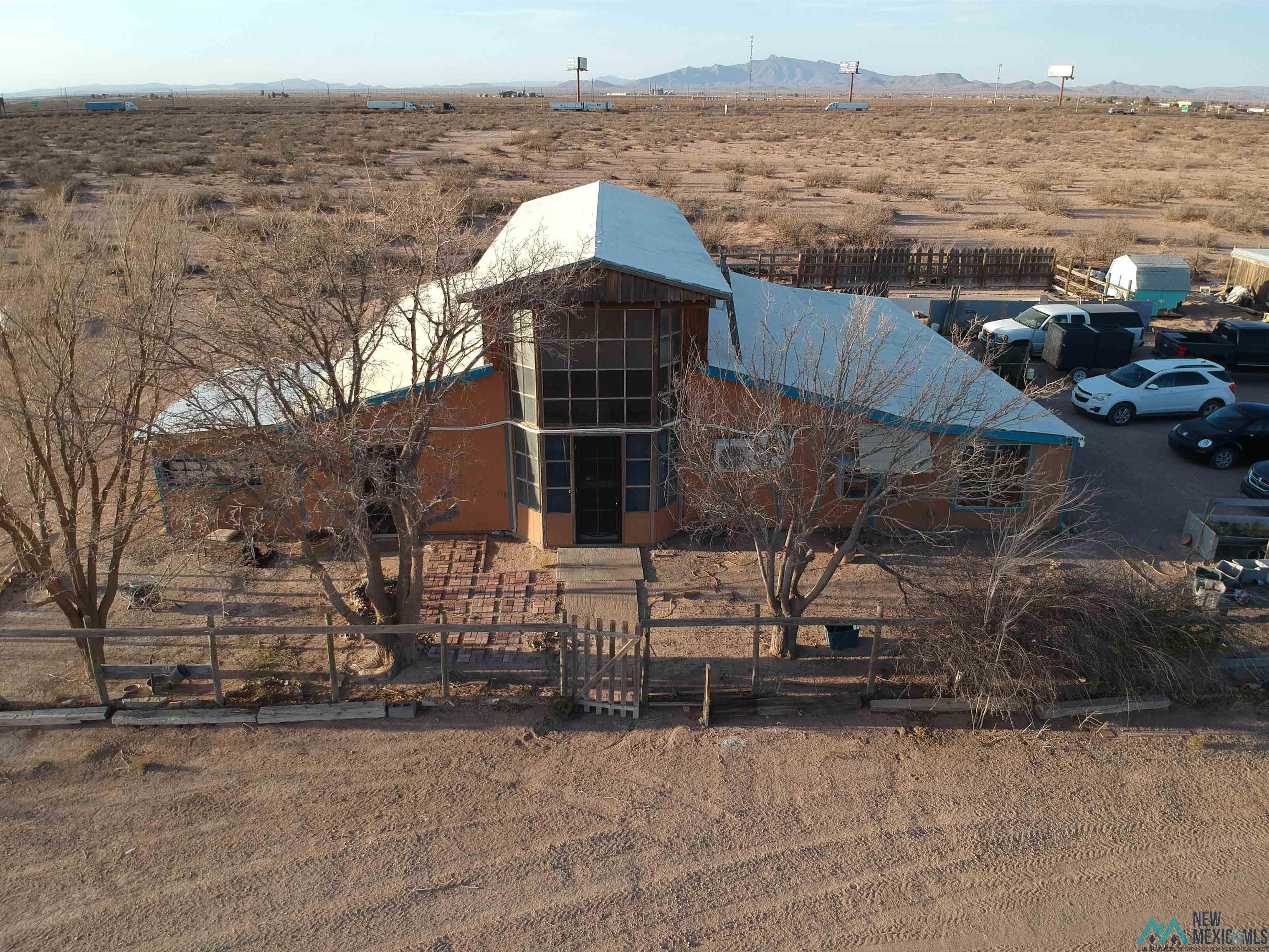 1995 SW Ash Street, Deming, New Mexico image 1