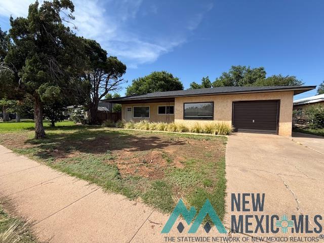 832 Manana Boulevard, Clovis, Texas image 1