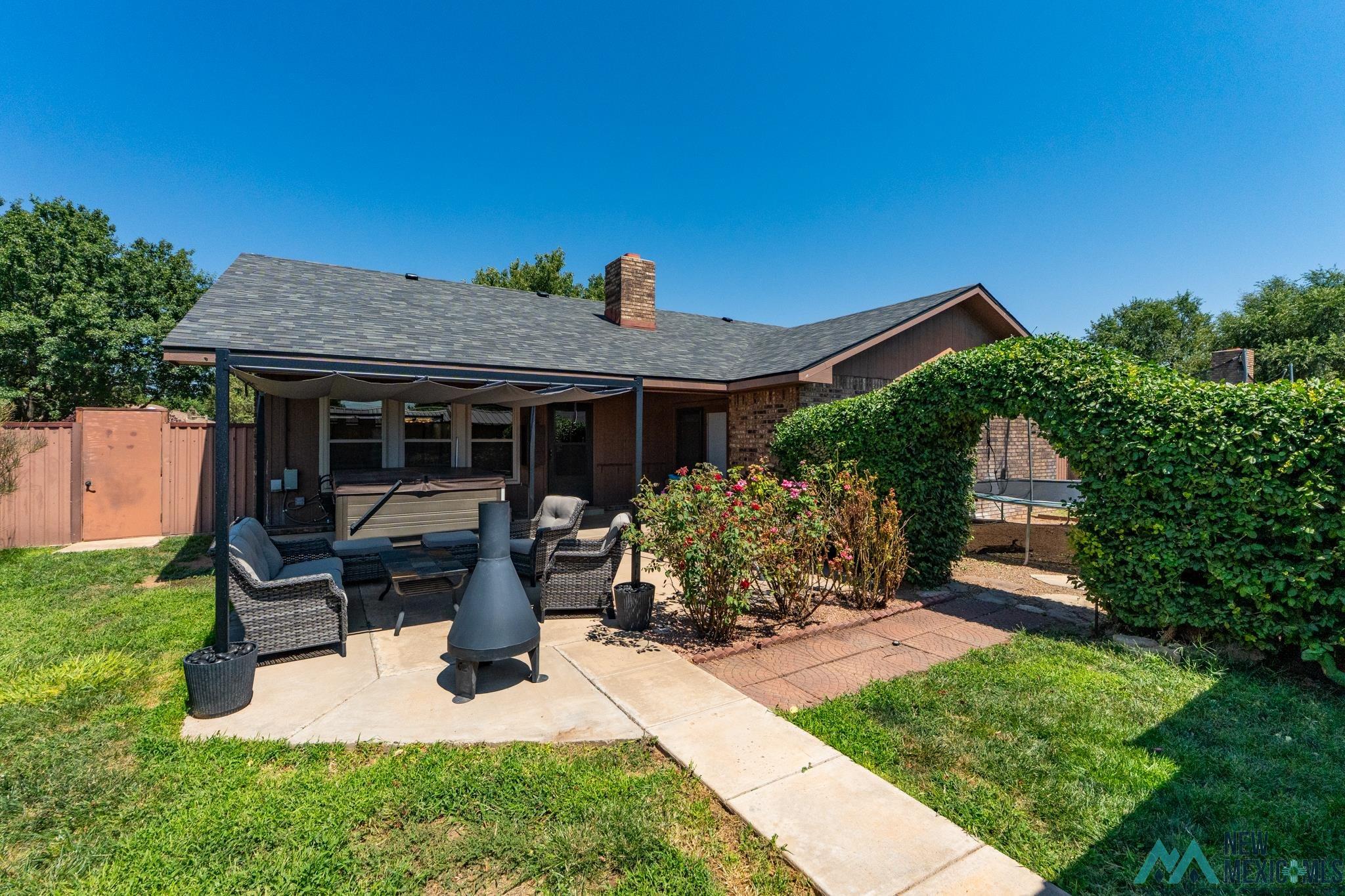 Clovis, New Mexico 88101, United States, 3 Bedrooms Bedrooms, ,2 BathroomsBathrooms,Residential,Active,205101