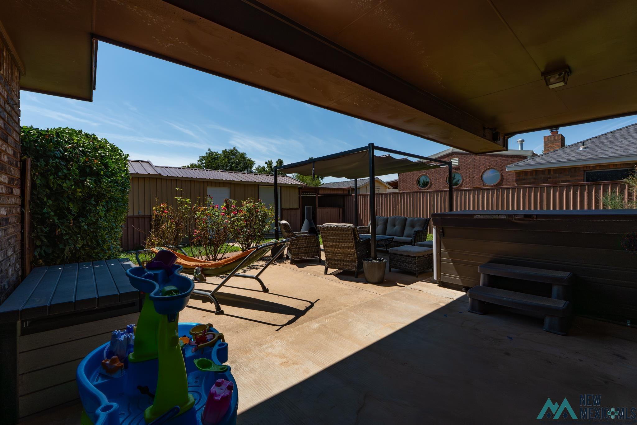 Clovis, New Mexico 88101, United States, 3 Bedrooms Bedrooms, ,2 BathroomsBathrooms,Residential,Active,205101