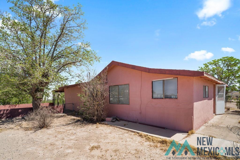 321 S James Street, Deming, Texas image 4