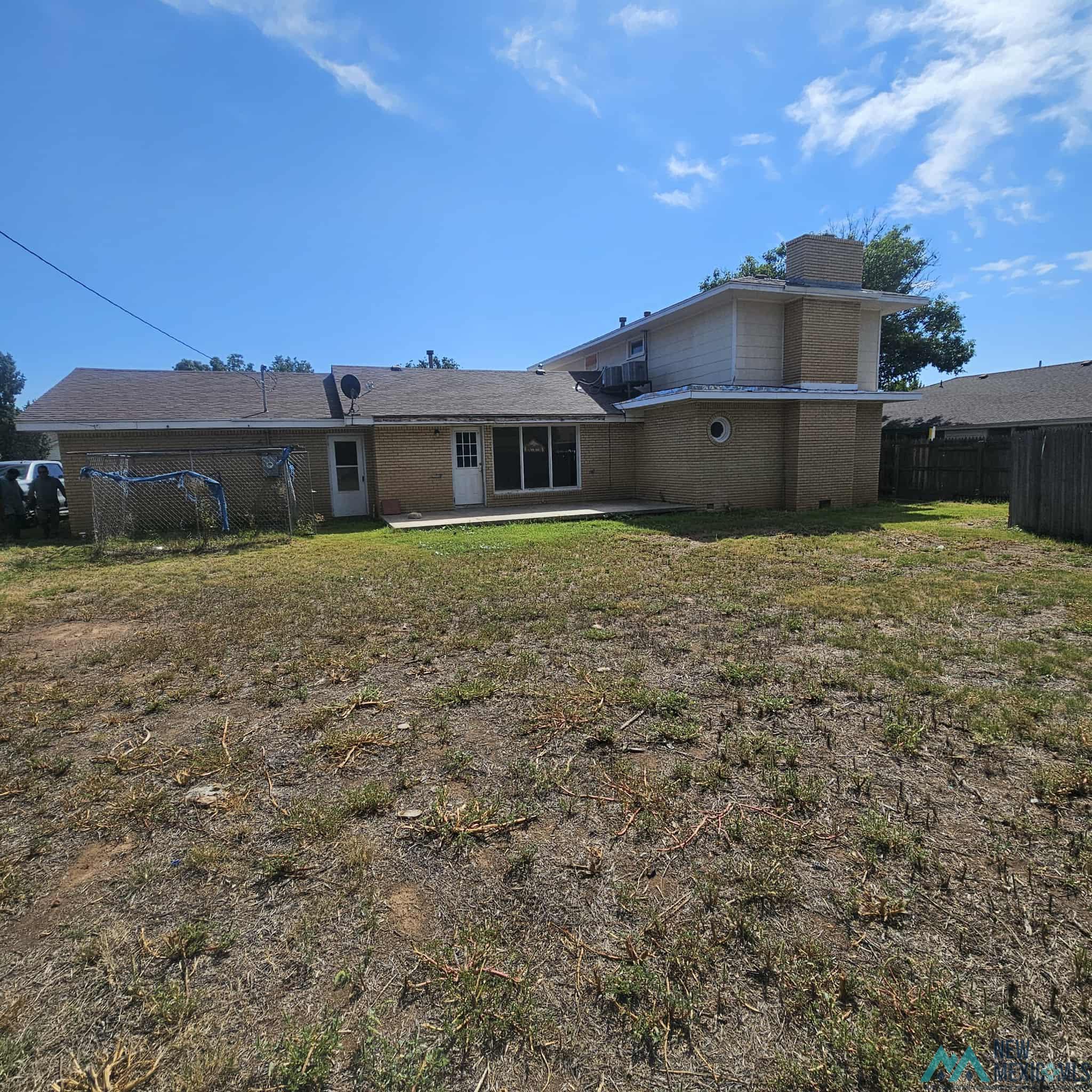 Clovis, New Mexico 88101, United States, 4 Bedrooms Bedrooms, ,2 BathroomsBathrooms,Residential,Active,216353