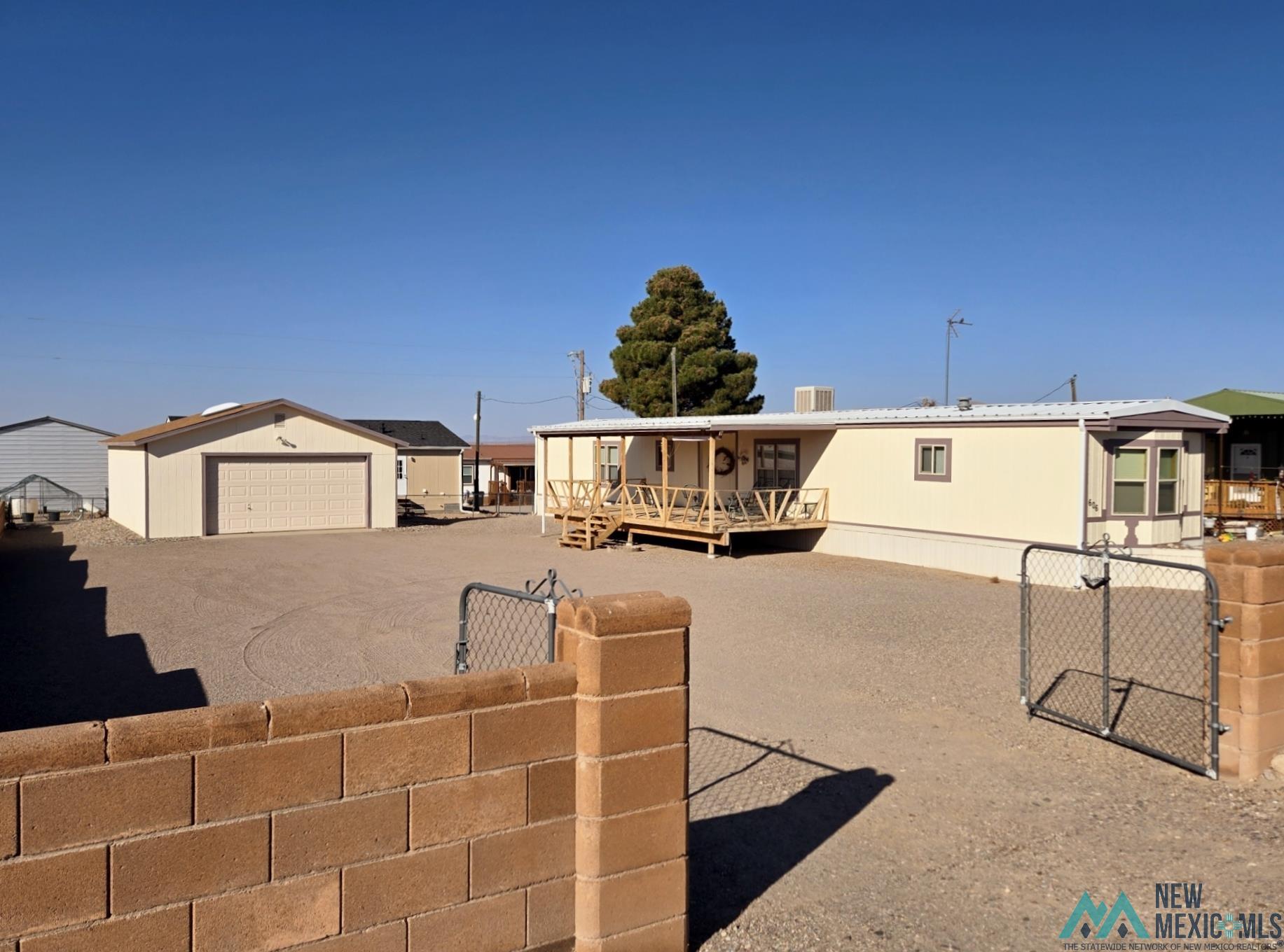606 Travis Street, Truth Or Consequences, New Mexico image 35