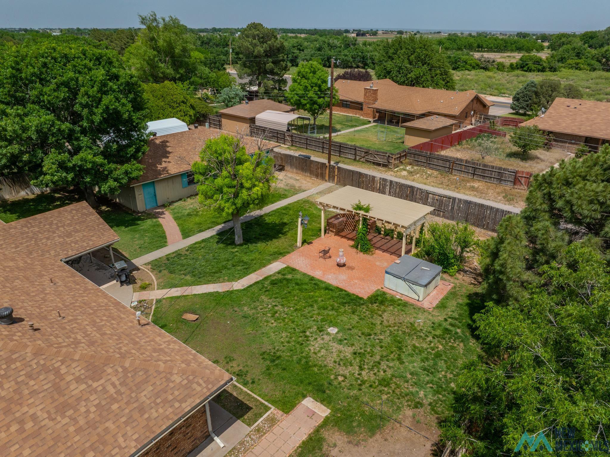 103 Three Cross Drive, Roswell, Texas image 13