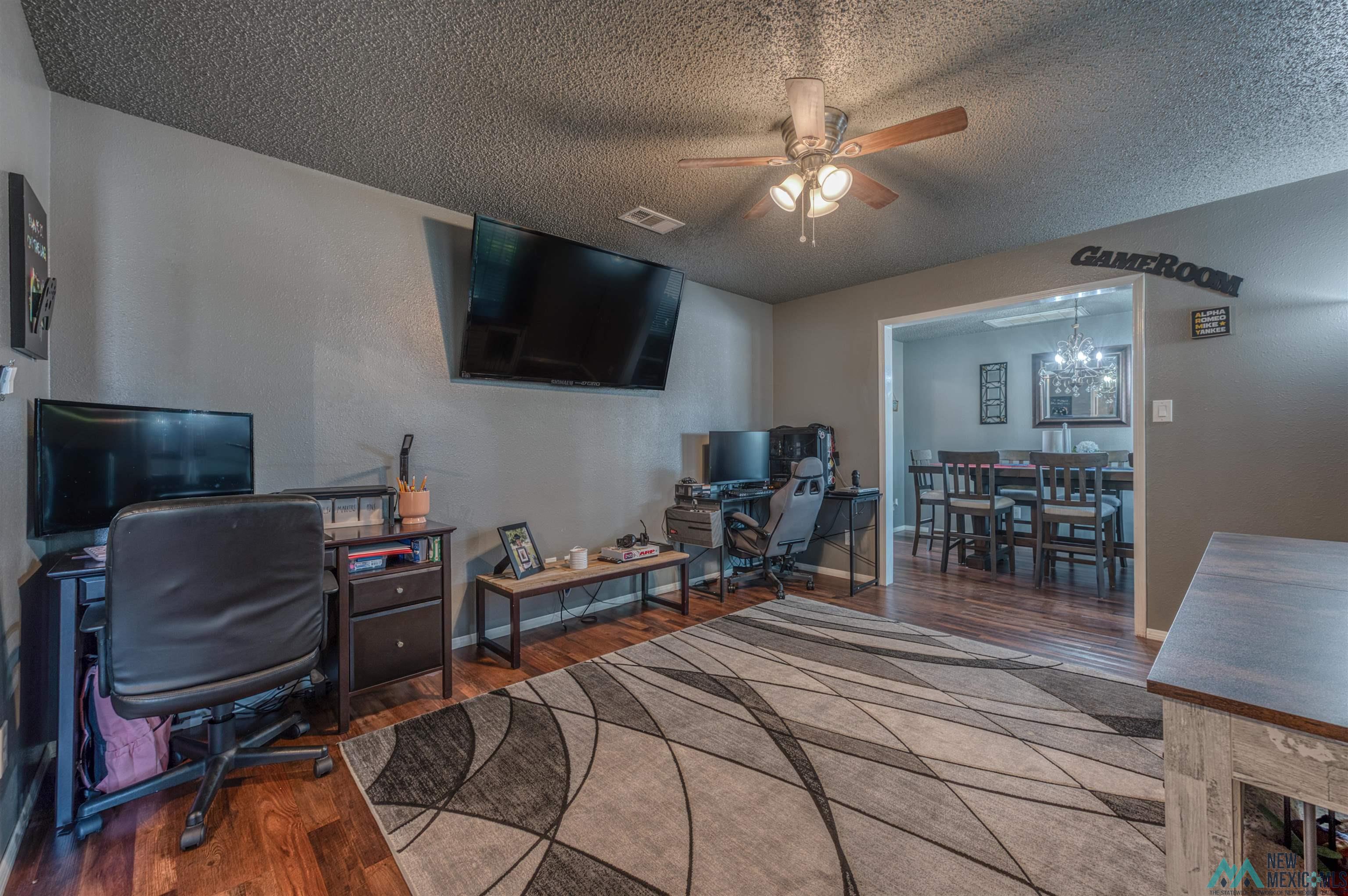 103 Three Cross Drive, Roswell, Texas image 19