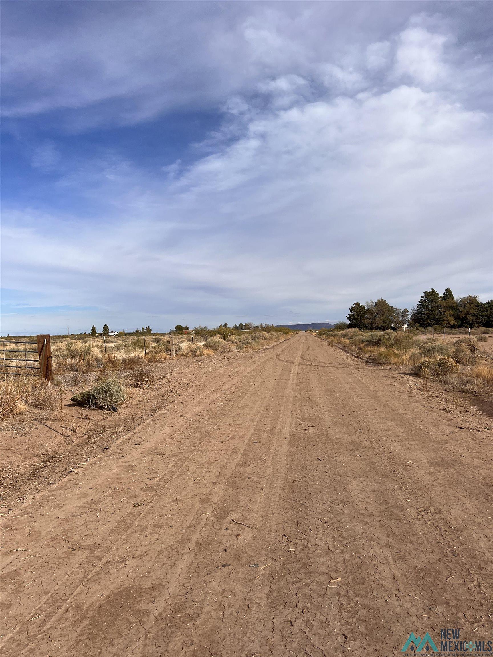 5435 SW El Camino Road, Deming, New Mexico image 9