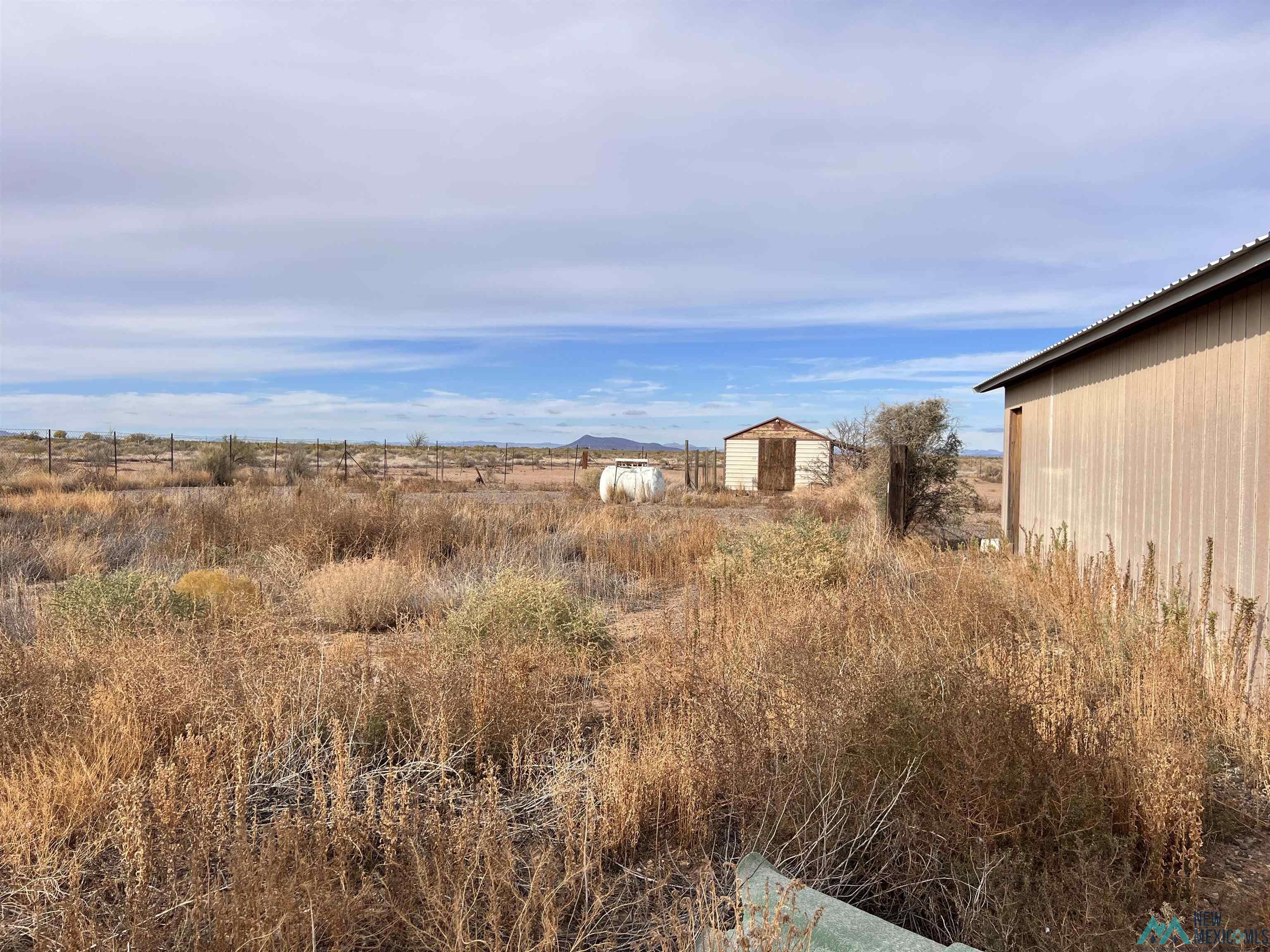 5435 SW El Camino Road, Deming, New Mexico image 4