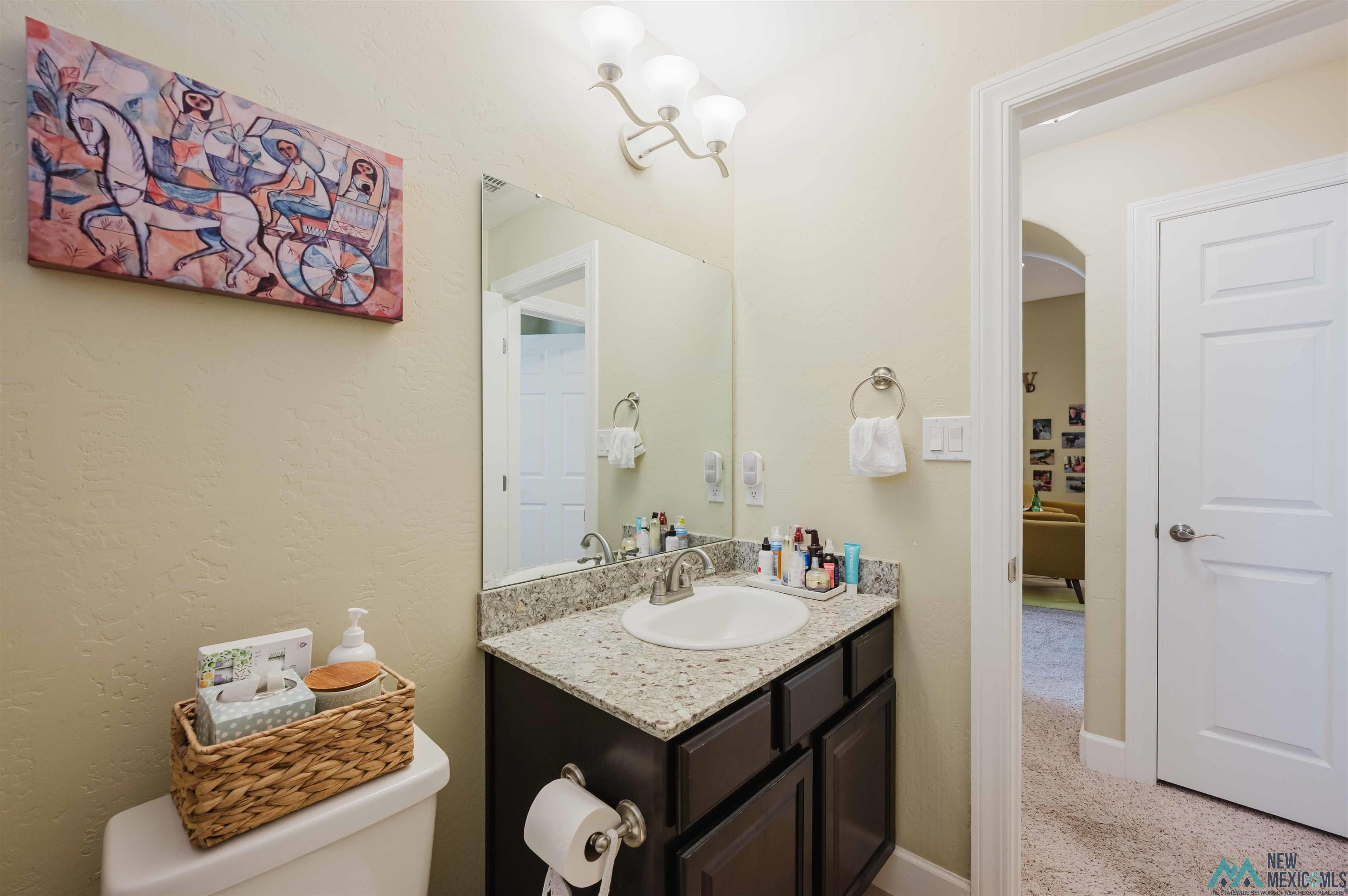 34 Holly Loop, Roswell, Texas image 29