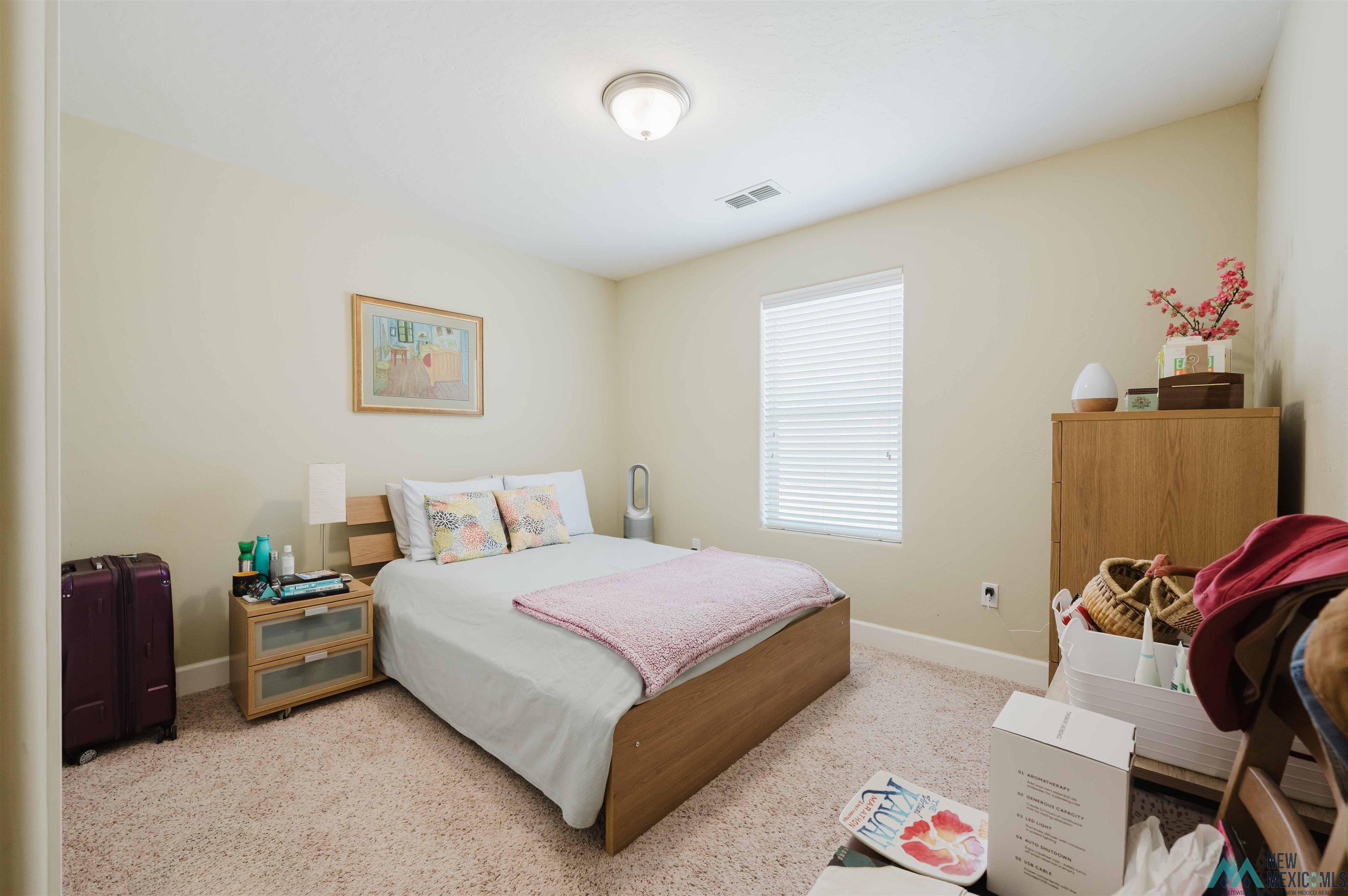 34 Holly Loop, Roswell, Texas image 24