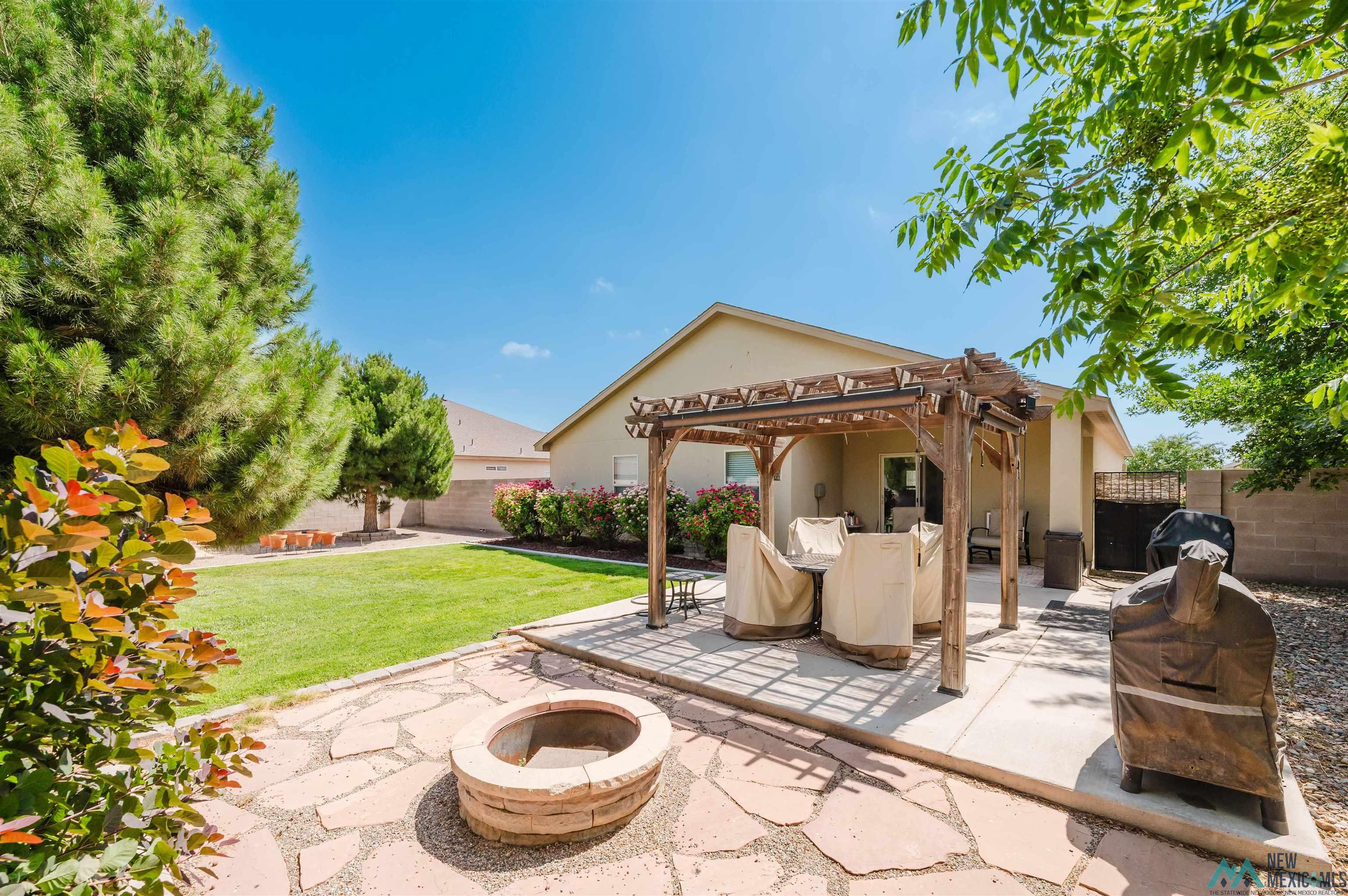 34 Holly Loop, Roswell, Texas image 39