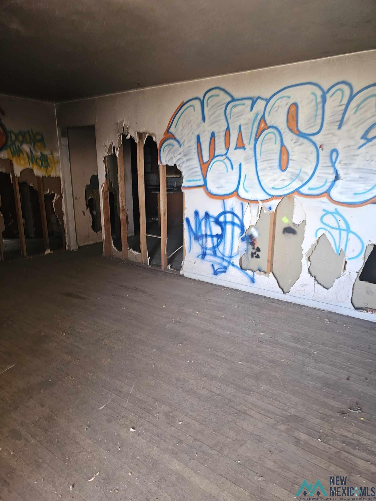 Clovis, New Mexico 88101, United States, 3 Bedrooms Bedrooms, ,1 BathroomBathrooms,Residential,Pending,59494