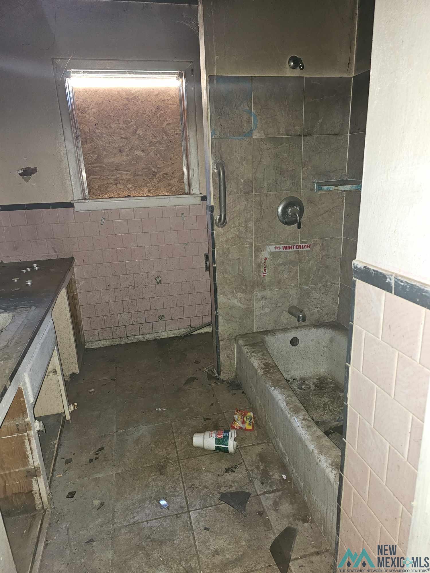 Clovis, New Mexico 88101, United States, 3 Bedrooms Bedrooms, ,1 BathroomBathrooms,Residential,Pending,59494