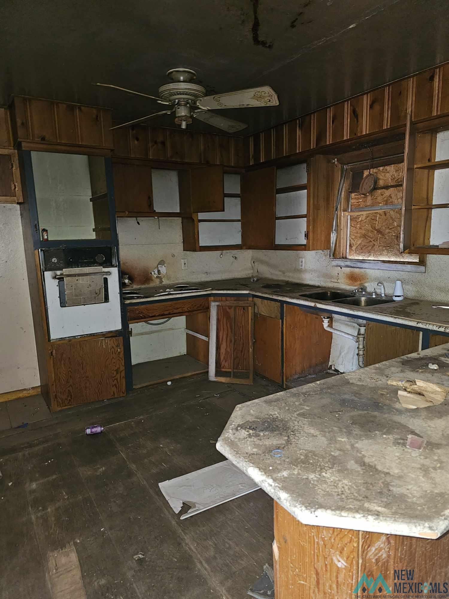 Clovis, New Mexico 88101, United States, 3 Bedrooms Bedrooms, ,1 BathroomBathrooms,Residential,Pending,59494