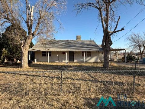 Homes For Sale - 503 W Mountain Road<br/> Roswell, NM 88203