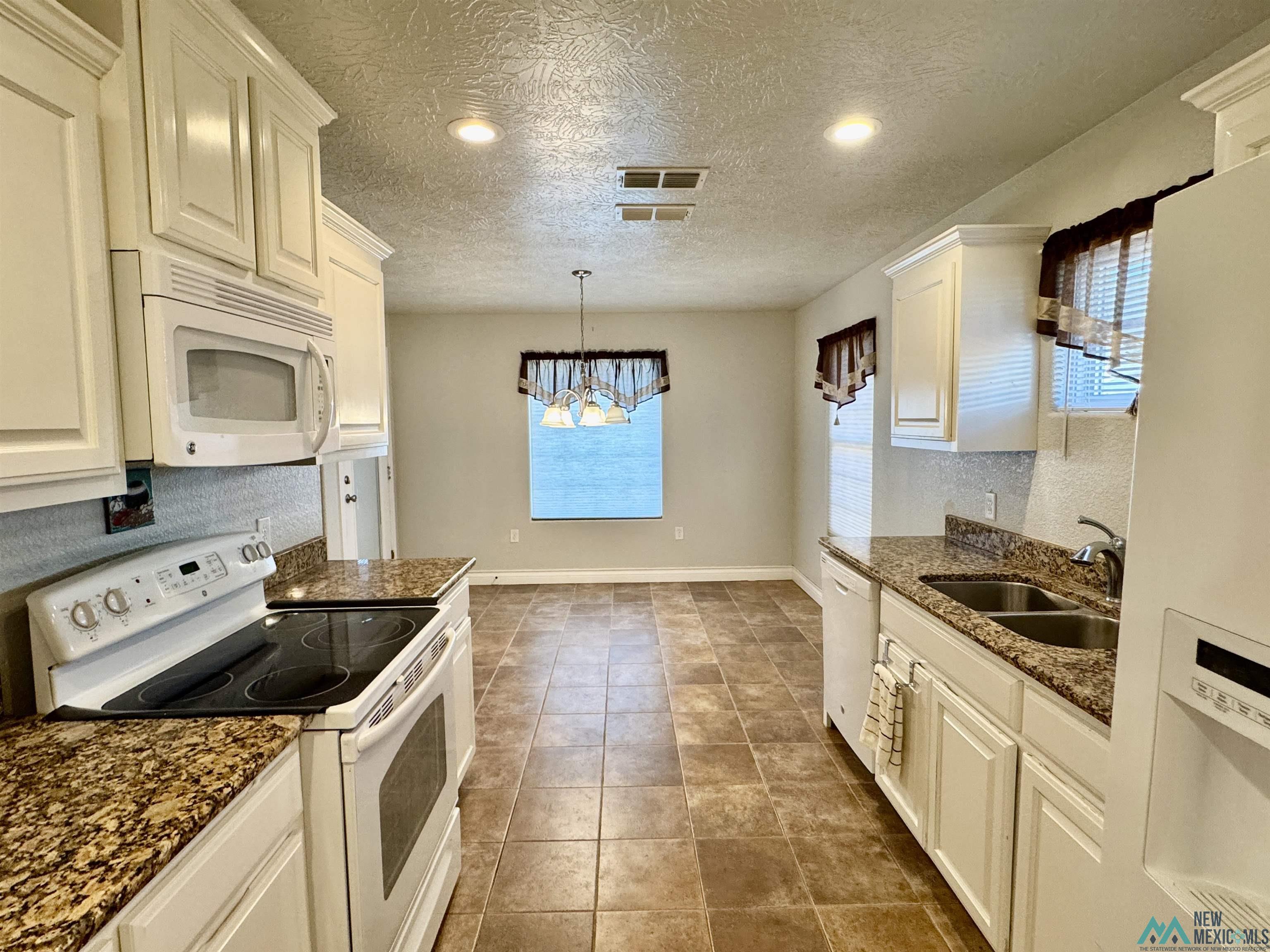 225 Starlite Drive, Clovis, New Mexico image 6