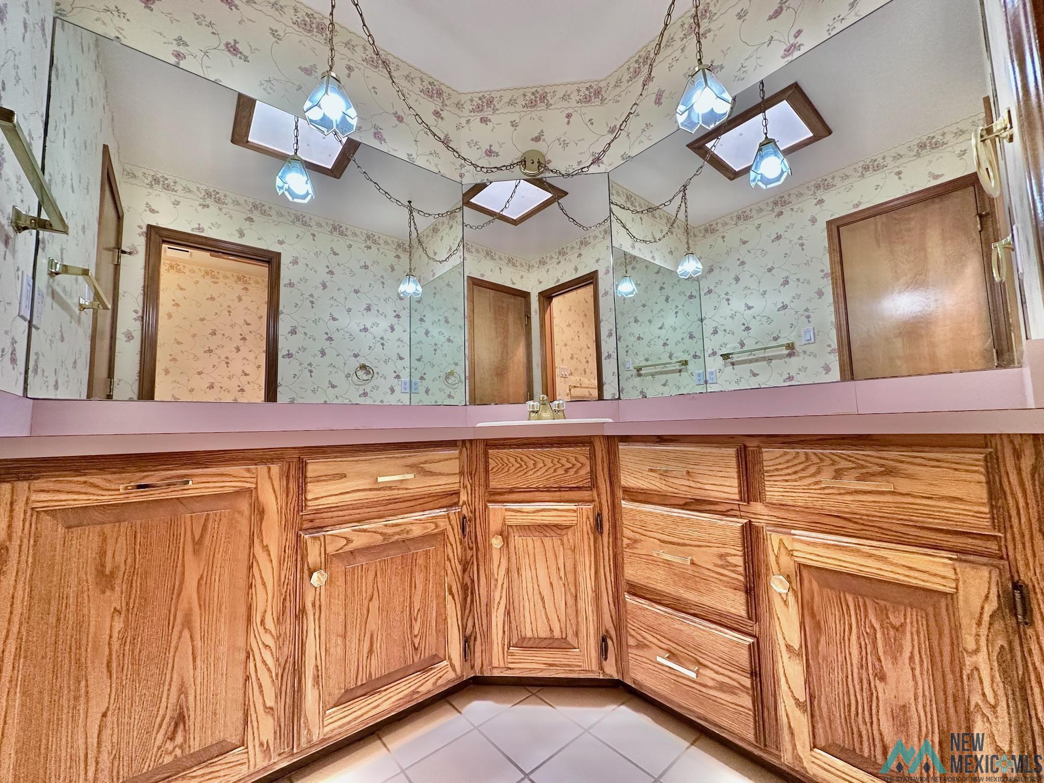 12 Stephens Circle, Roswell, Texas image 26
