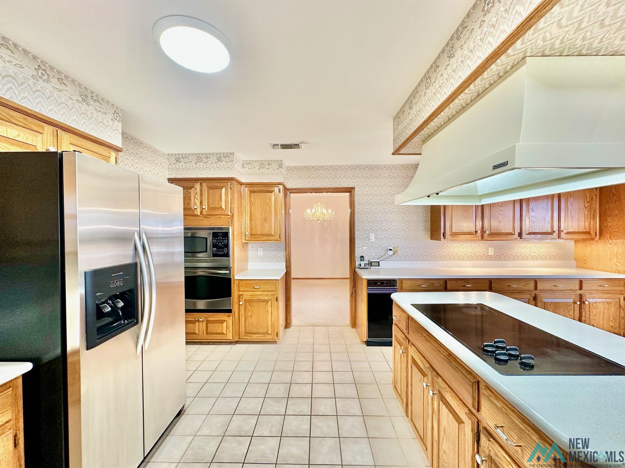 12 Stephens Circle, Roswell, Texas image 49