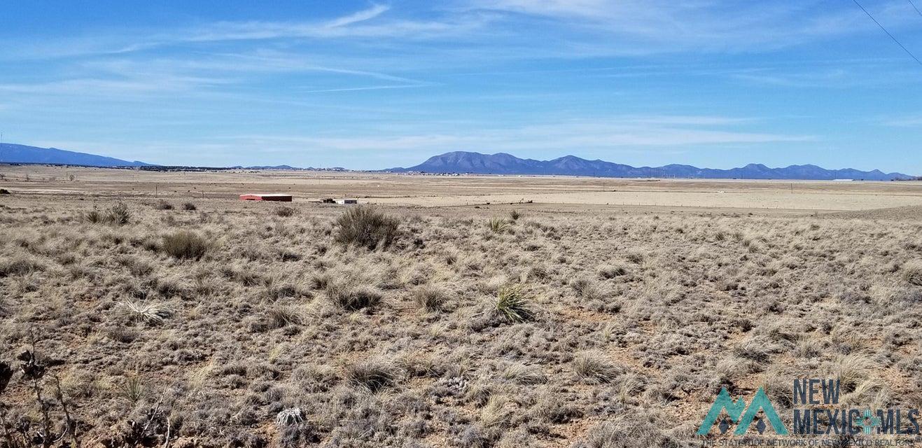 16 Broadmoor Road, Moriarty, New Mexico image 1