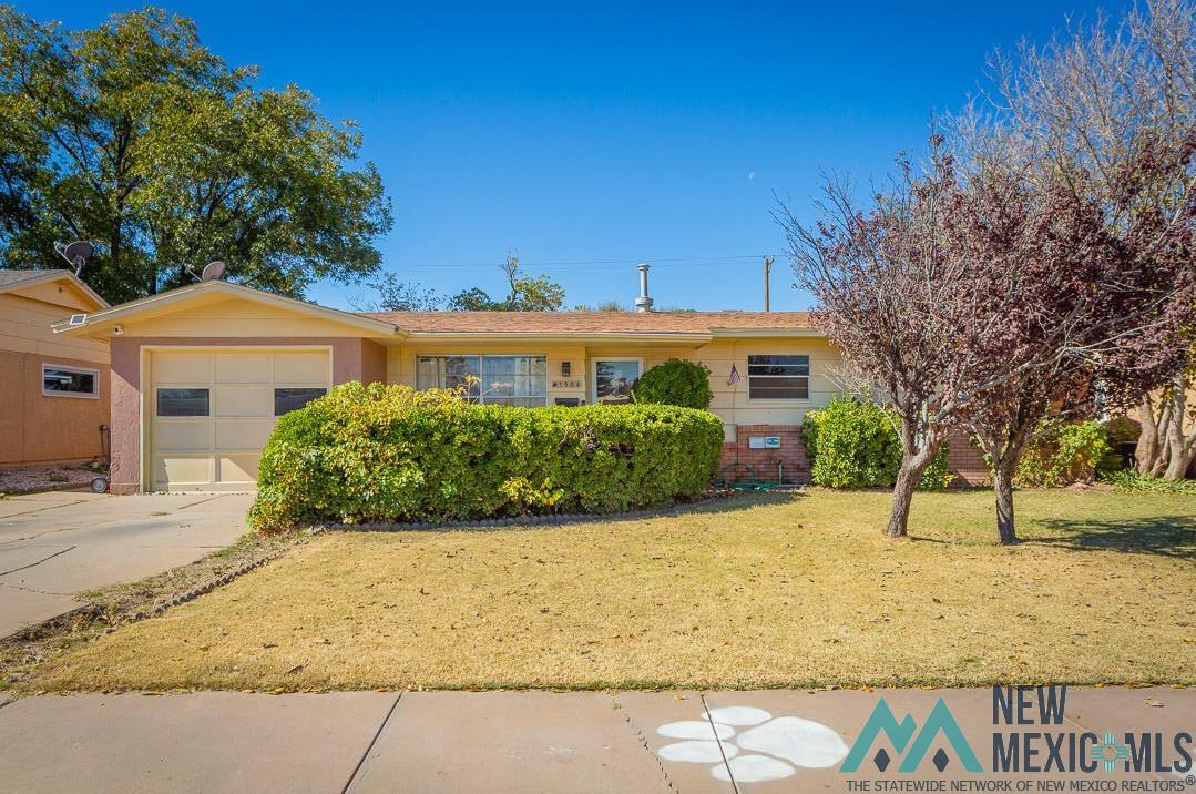 Artesia, New Mexico 88210, United States, 3 Bedrooms Bedrooms, ,2 BathroomsBathrooms,Residential,Pending,244831