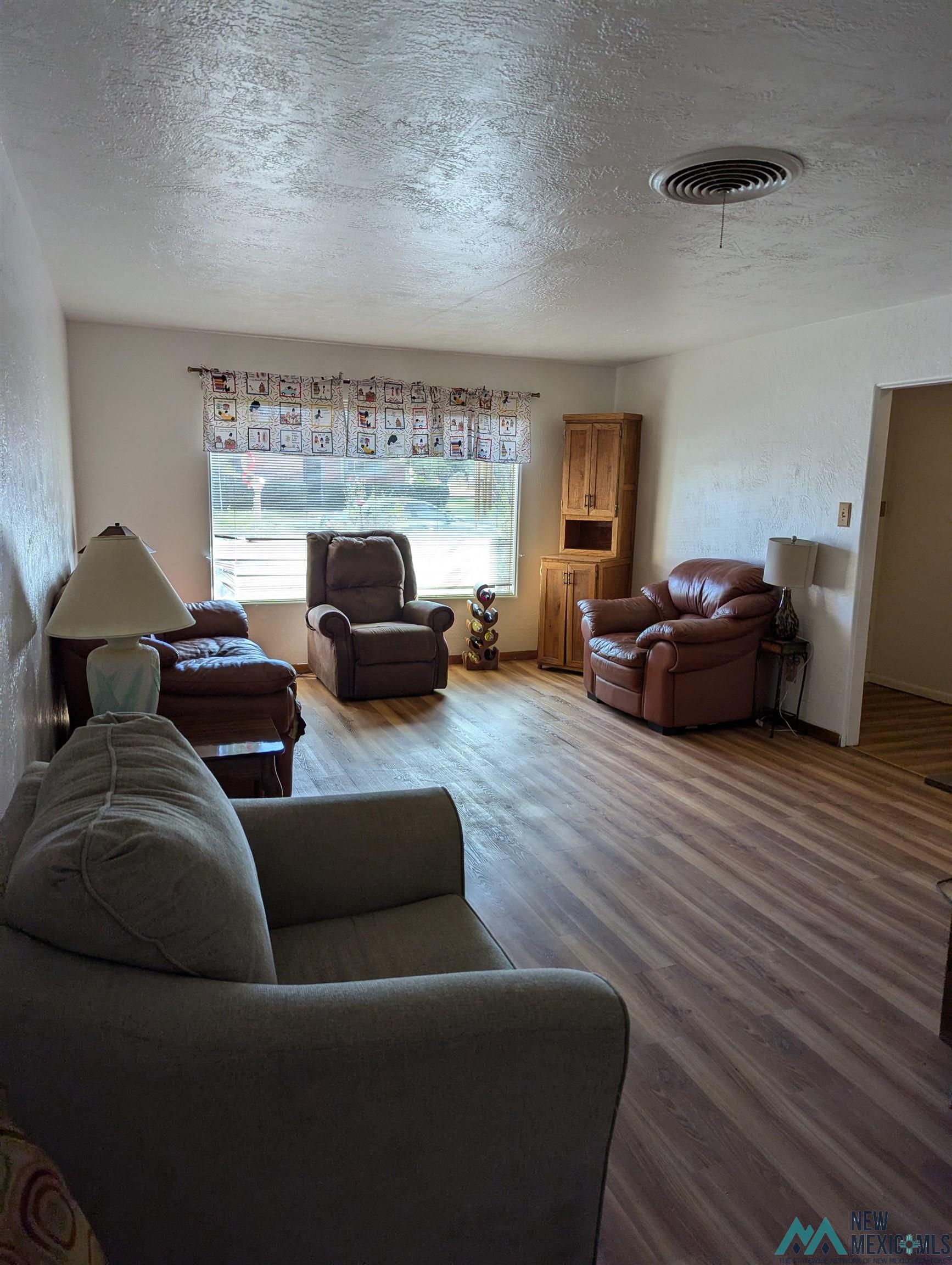 611 S Plains Park, Roswell, New Mexico image 5