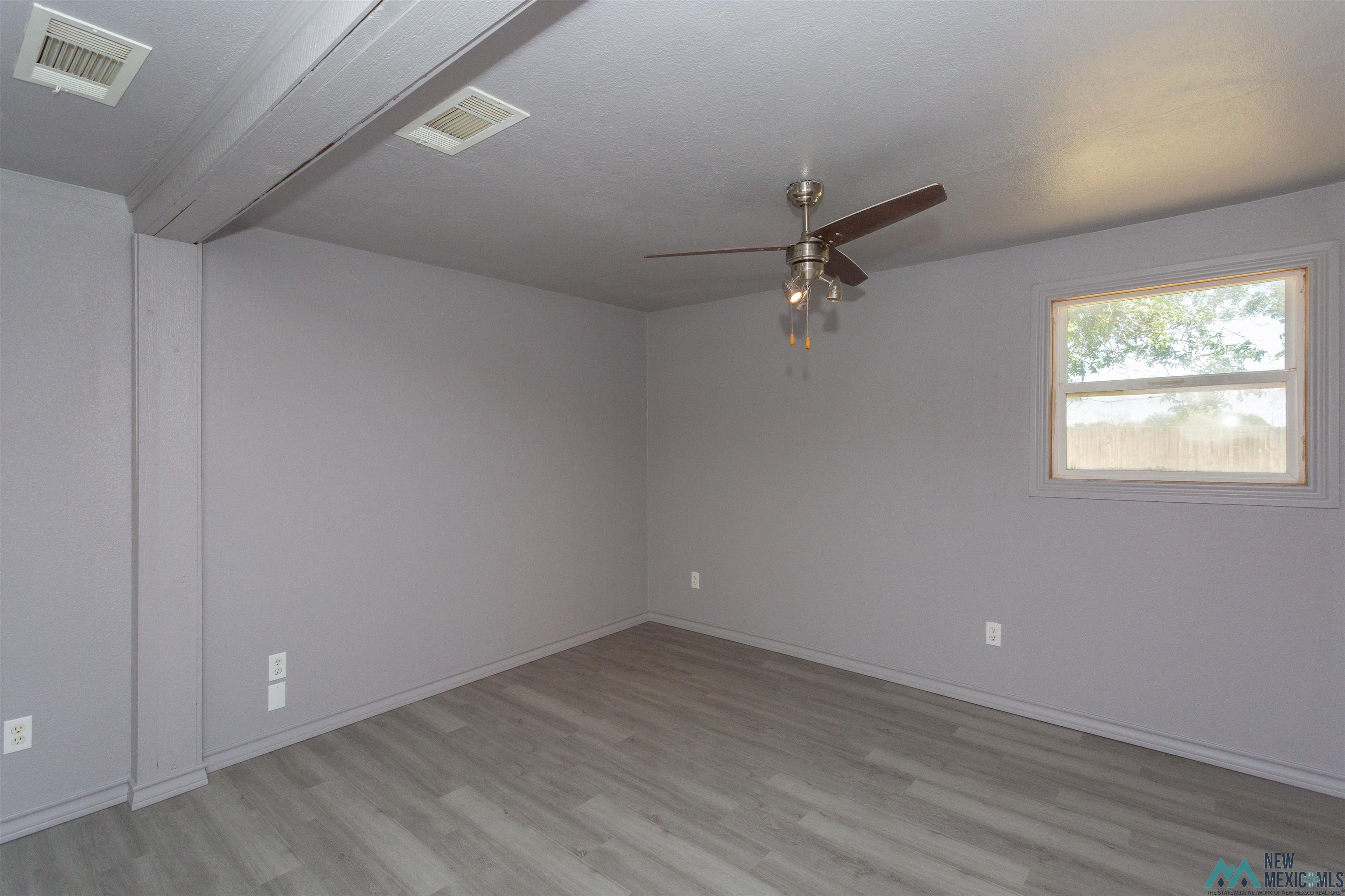 Artesia, New Mexico 88210, United States, 4 Bedrooms Bedrooms, ,3 BathroomsBathrooms,Residential,Active,210144