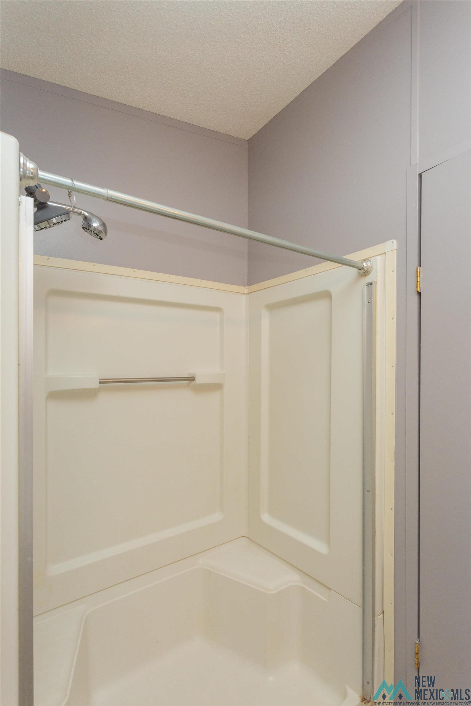 Artesia, New Mexico 88210, United States, 4 Bedrooms Bedrooms, ,3 BathroomsBathrooms,Residential,Active,210144