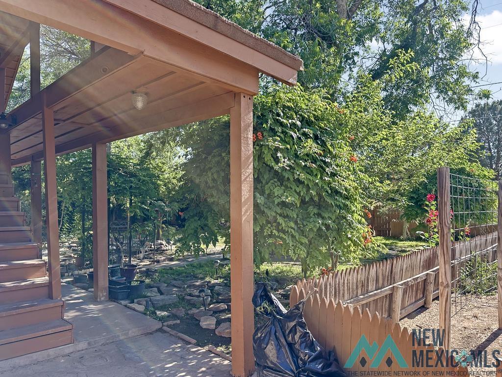 1017 N Alameda Street, Carlsbad, Texas image 23