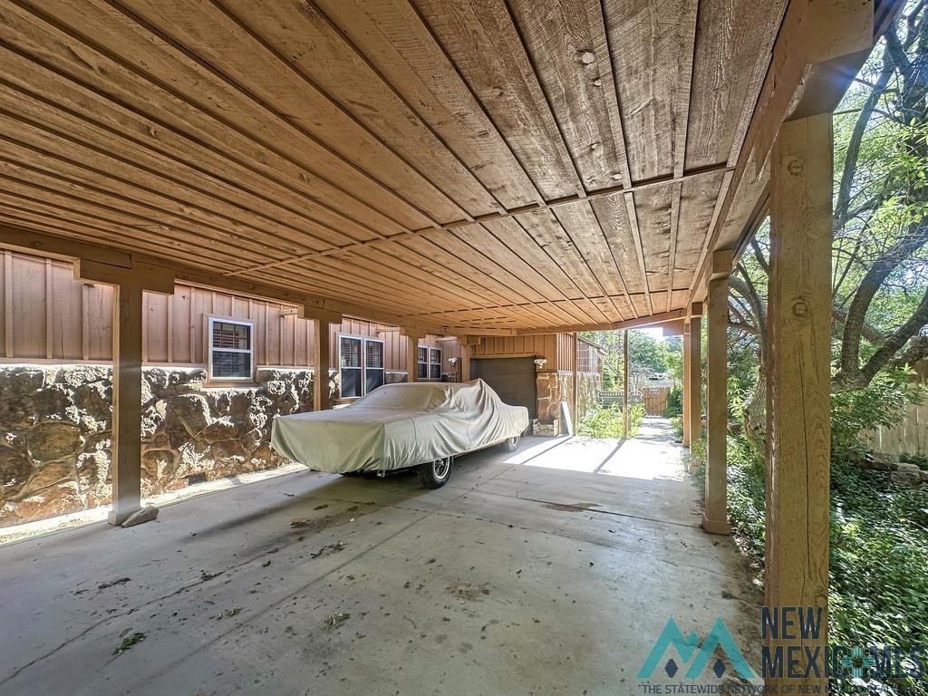 1017 N Alameda Street, Carlsbad, Texas image 21