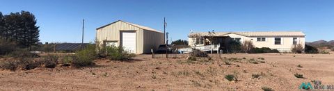 Homes For Sale - 465 NE Irritabe Road<br/> Deming, NM 88030