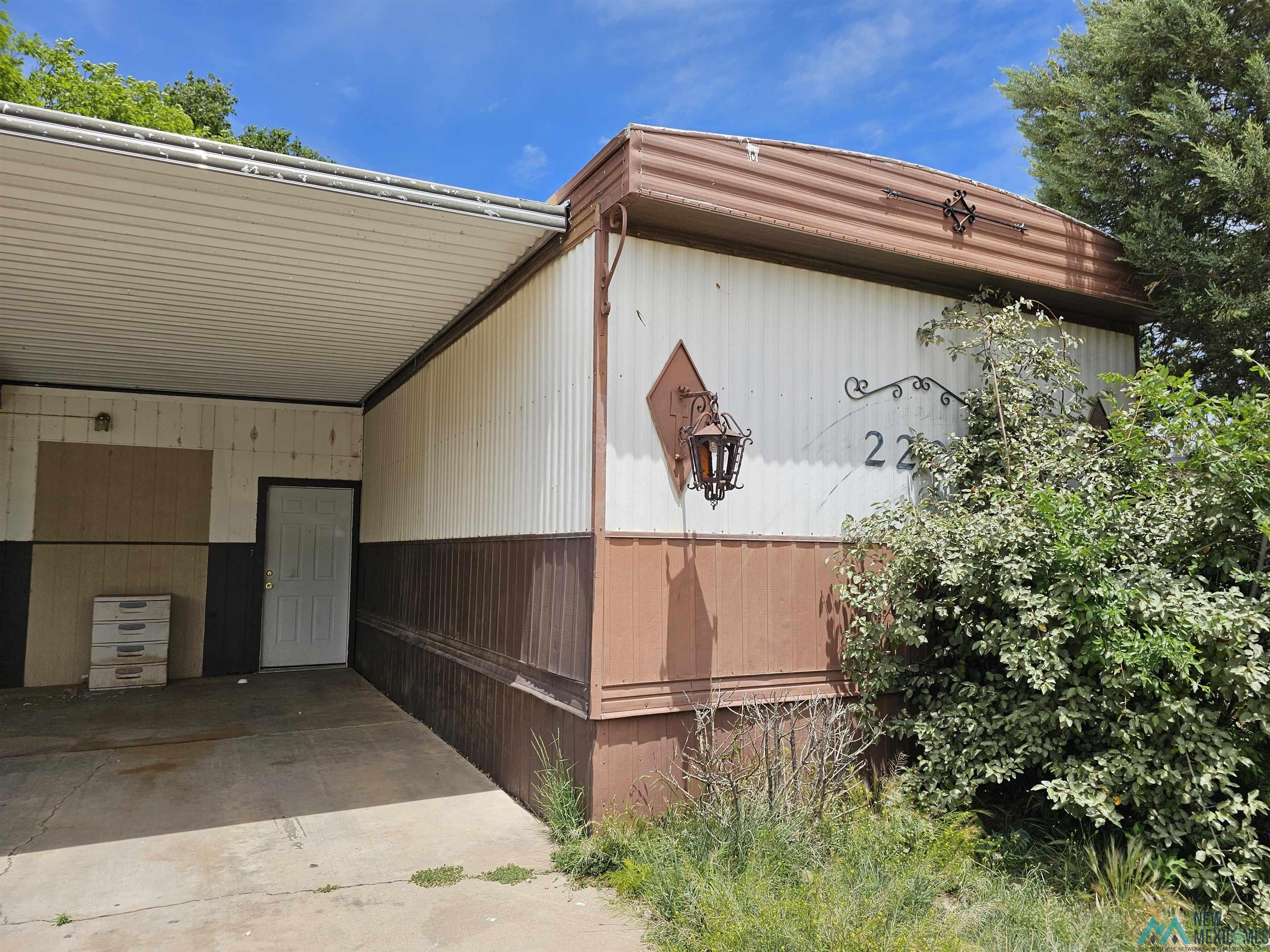 2200 N Whippoorwill Way, Clovis, Texas image 1