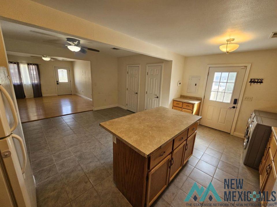 413 S Lake Street, Carlsbad, New Mexico image 18
