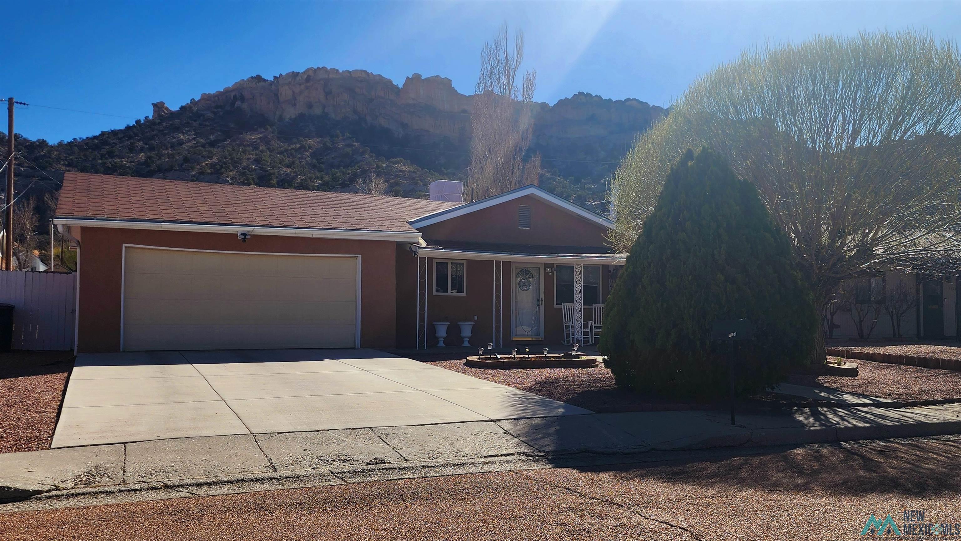 3628 Zia Drive, Gallup, New Mexico image 2