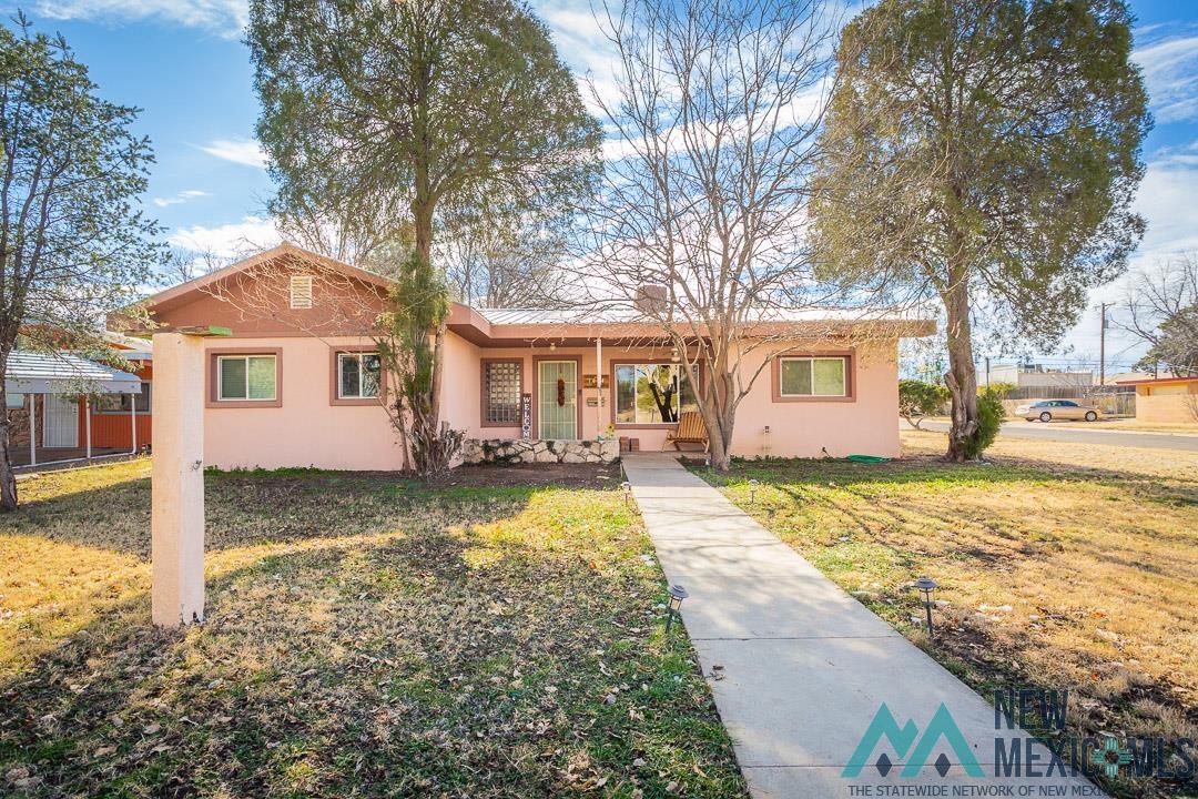 1614 W 3rd Street, Roswell, New Mexico image 2