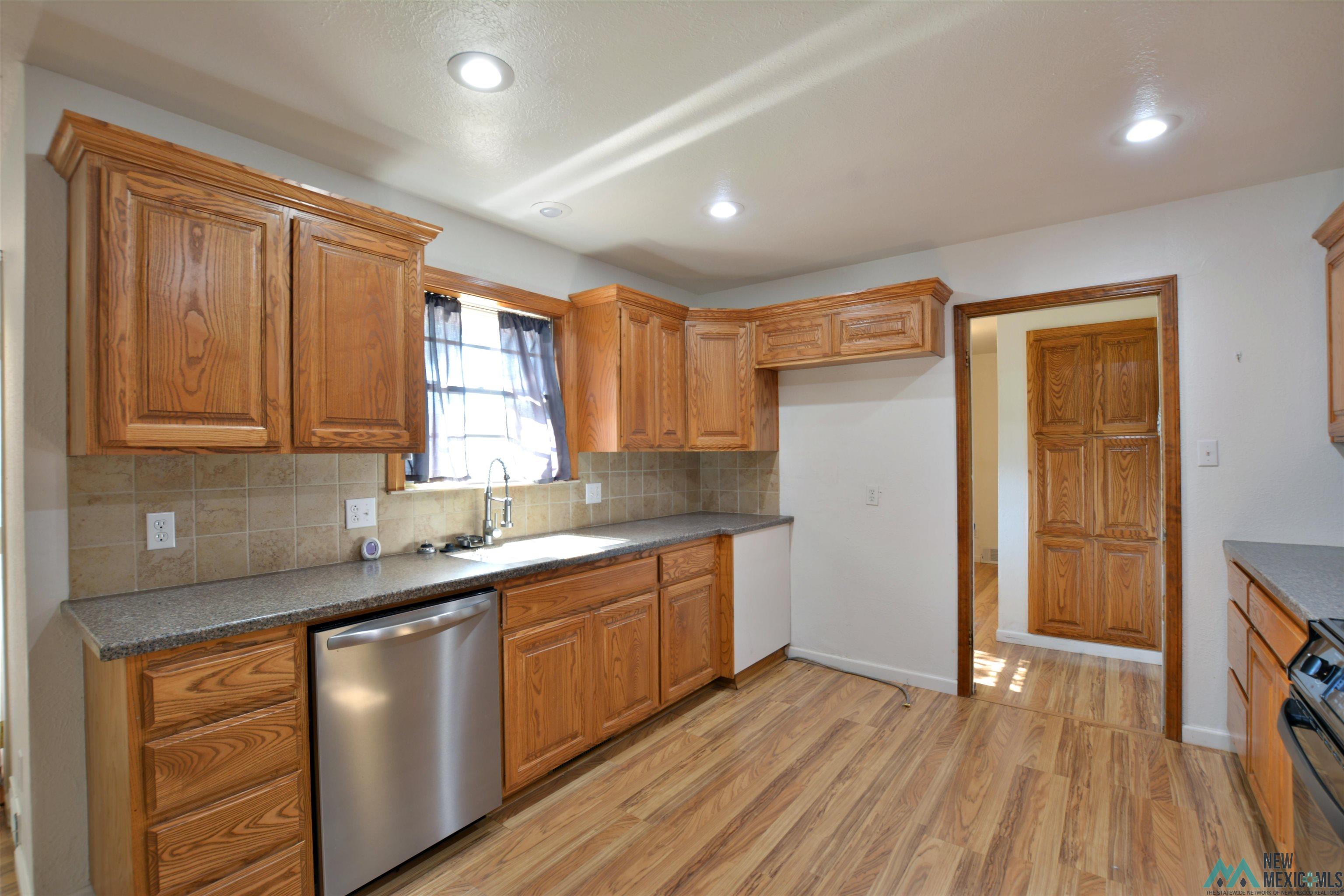 1305 Huntington Way, Clovis, New Mexico image 3