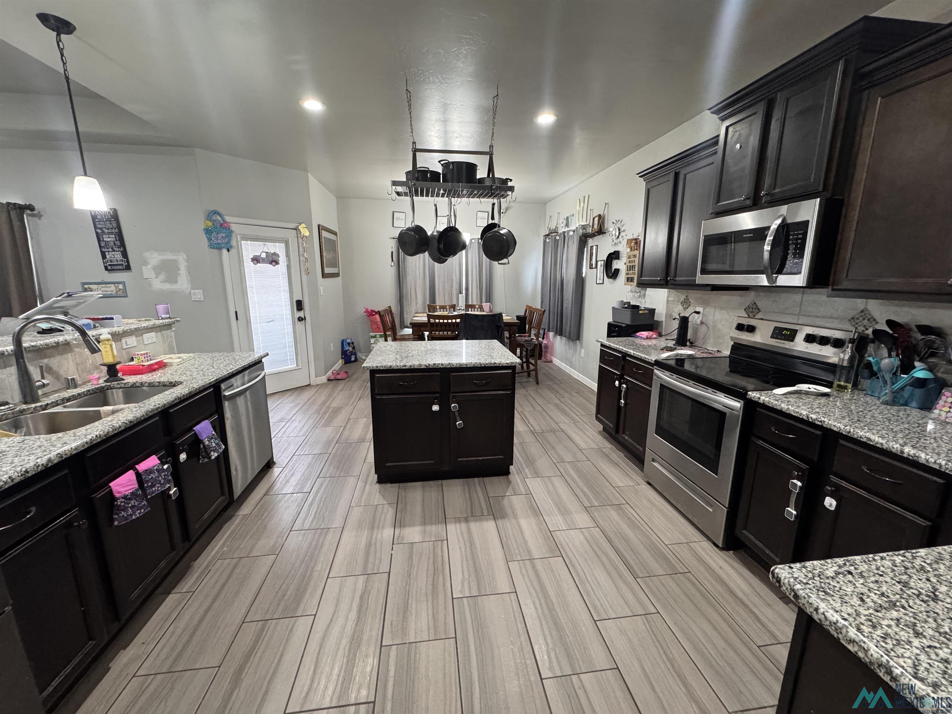 4120 Pat Garret Road, Carlsbad, Texas image 6