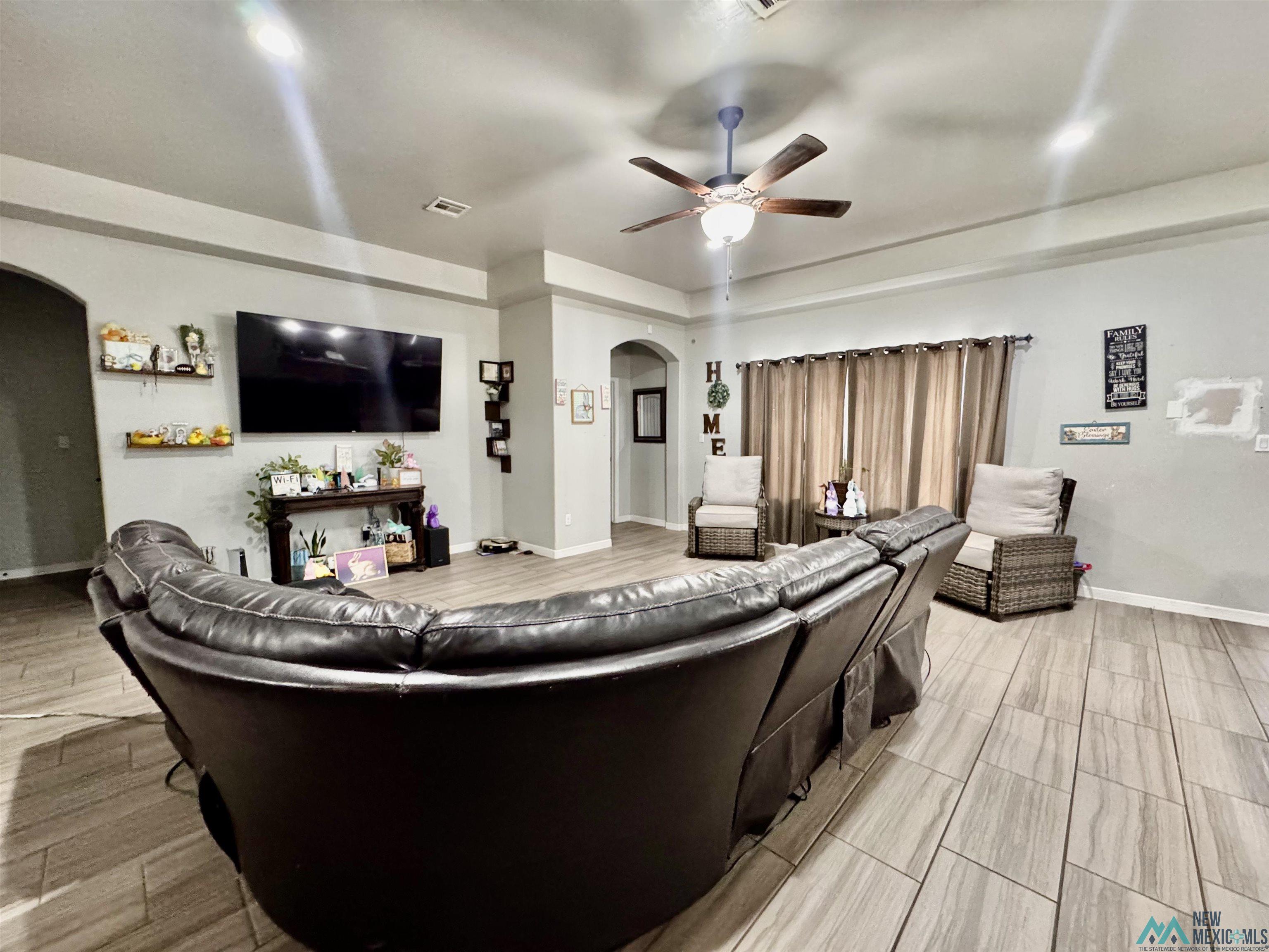4120 Pat Garret Road, Carlsbad, Texas image 4