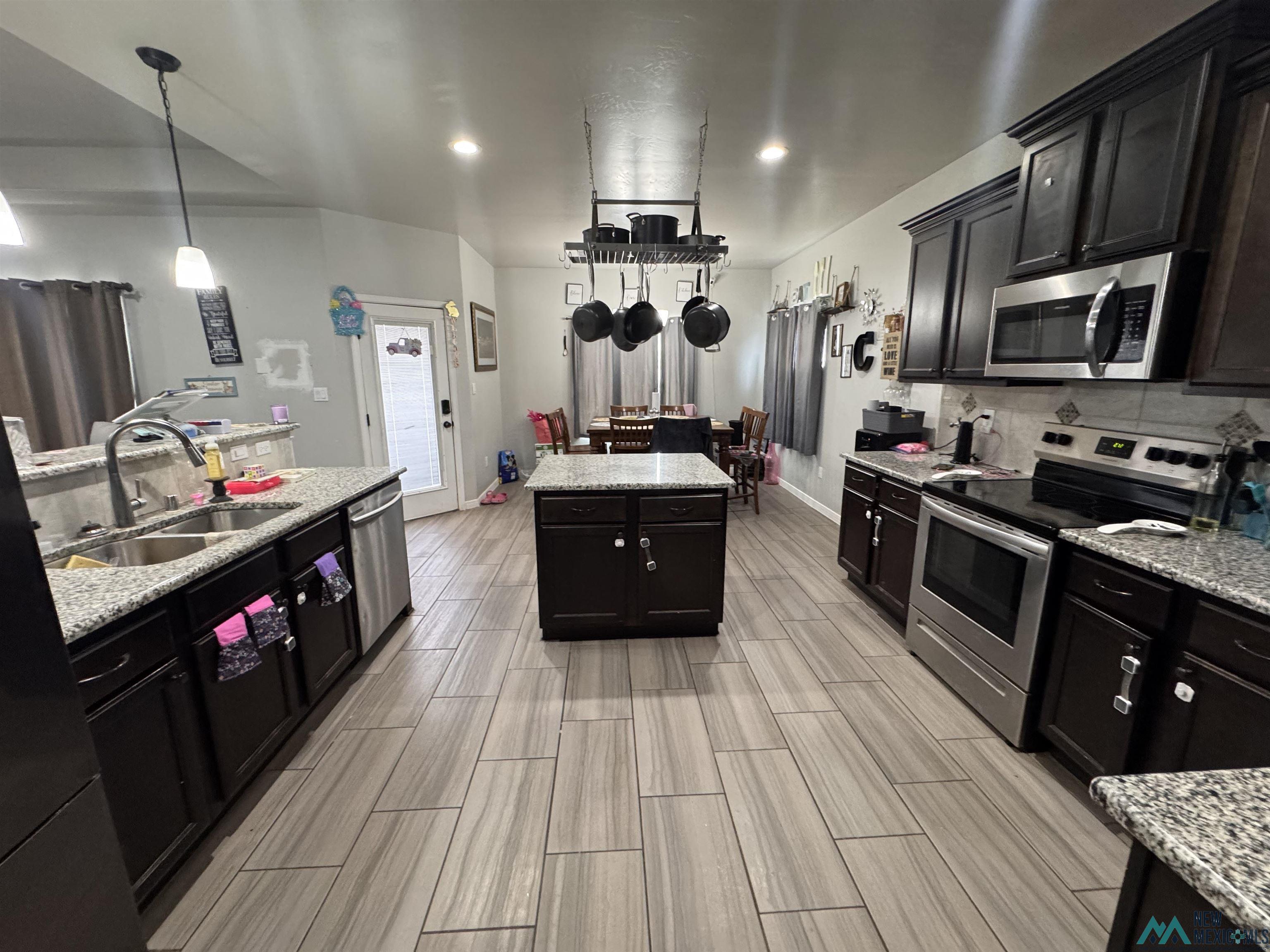 4120 Pat Garret Road, Carlsbad, Texas image 7