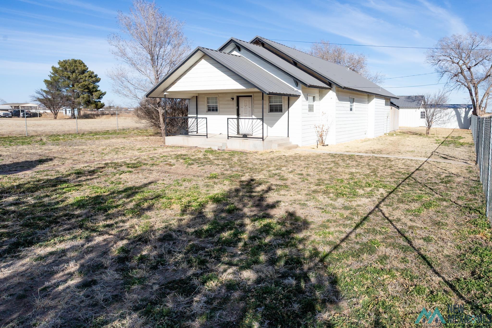 204 N Kilgore Street, Portales, Texas image 1