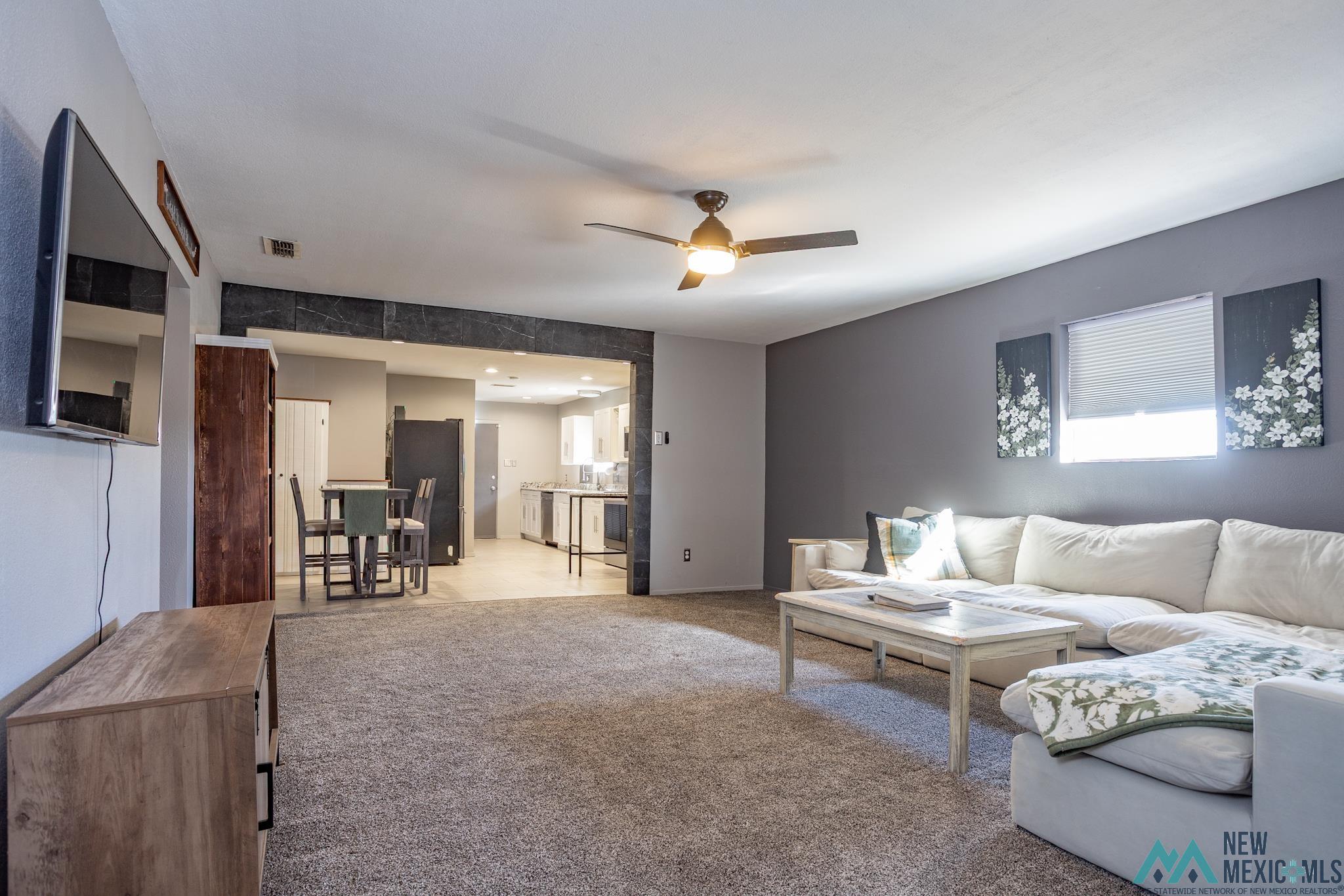 204 N Kilgore Street, Portales, Texas image 3