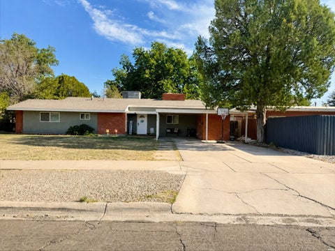 Homes For Sale - 1502 Highland Rd<br/> Chaves County, Roswell, NM 88201