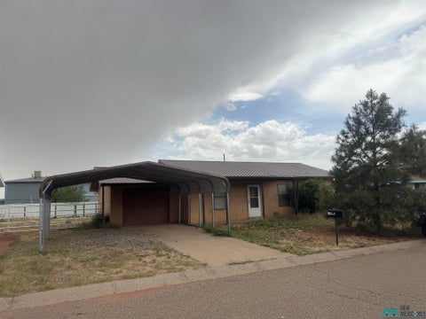Homes For Sale - 1233 Seville Loop<br/> Cibola County, Grants, NM 87020